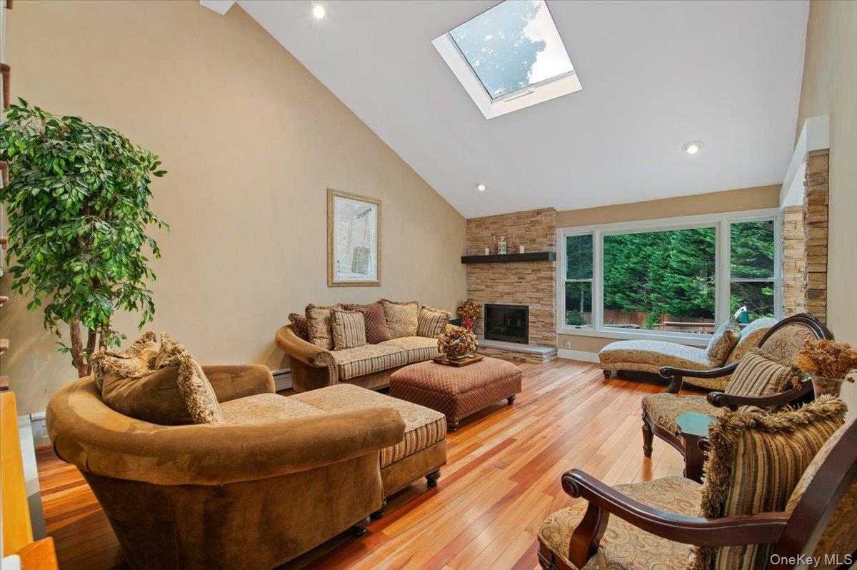 7 Faulkner Lane – For Sale photo 12
