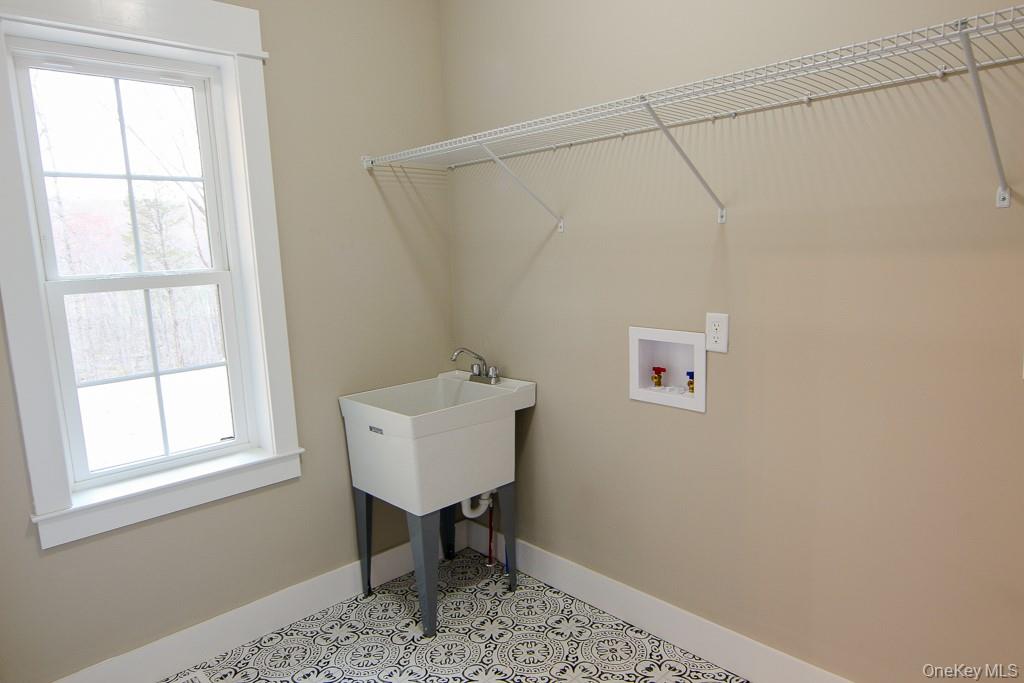 75 Lotus Drive – For Sale photo 14