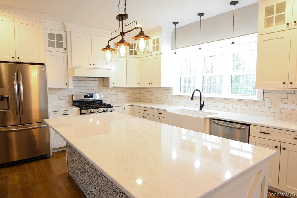 75 Lotus Drive – For Sale photo 9