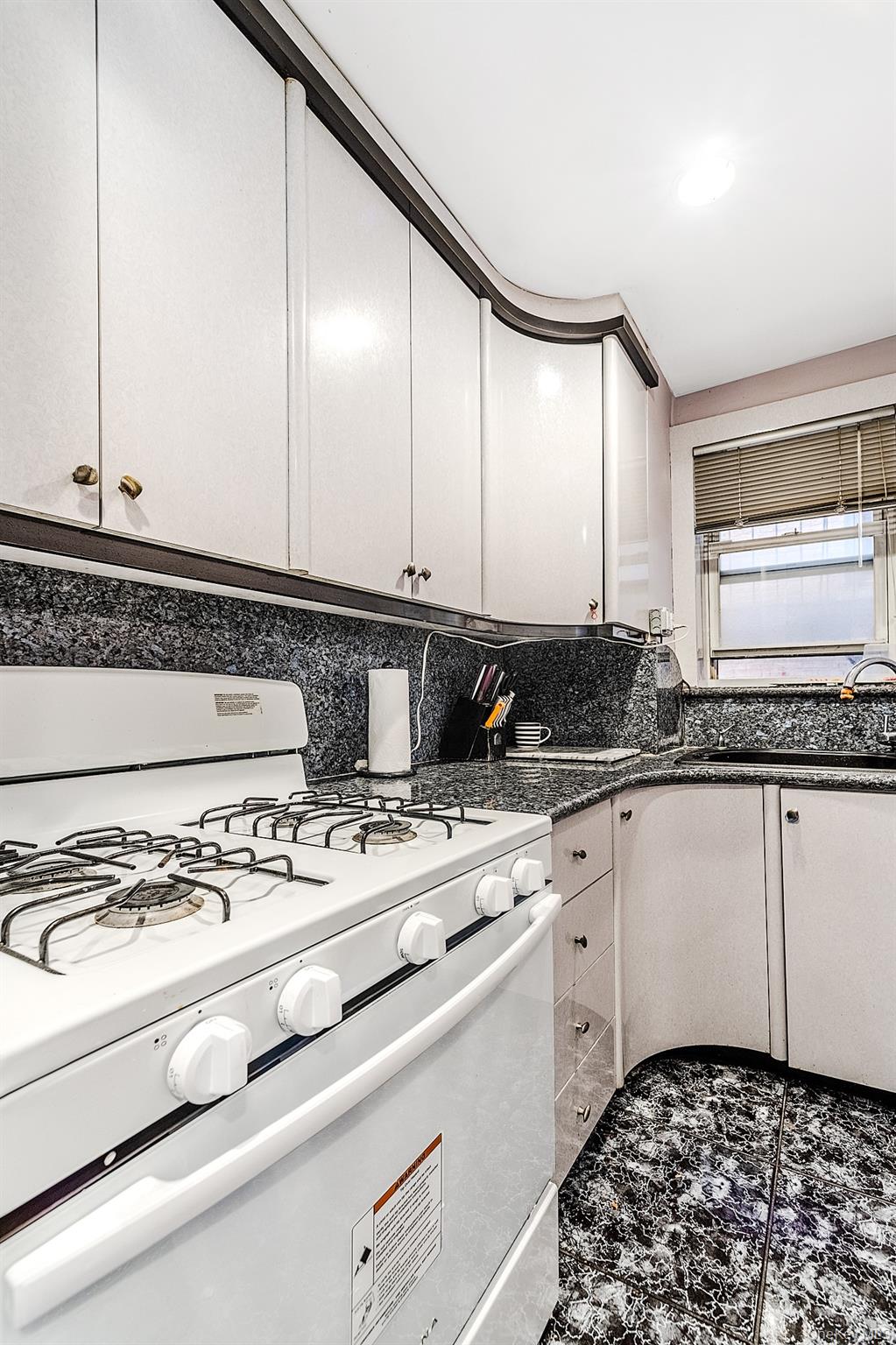 3111 Brighton 2nd Street, Unit 3H photo 8