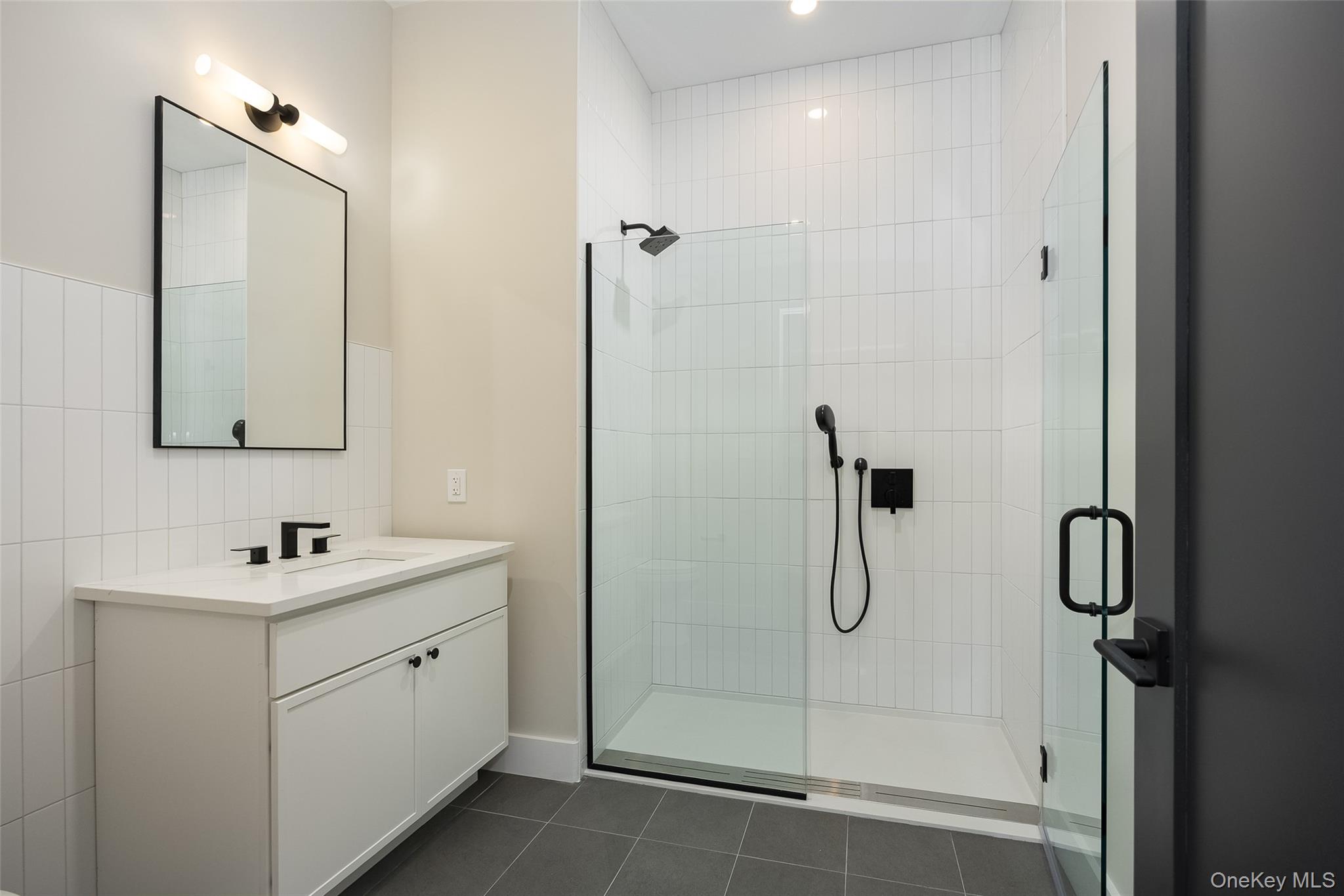 364 Main Street, Unit 302 photo 12