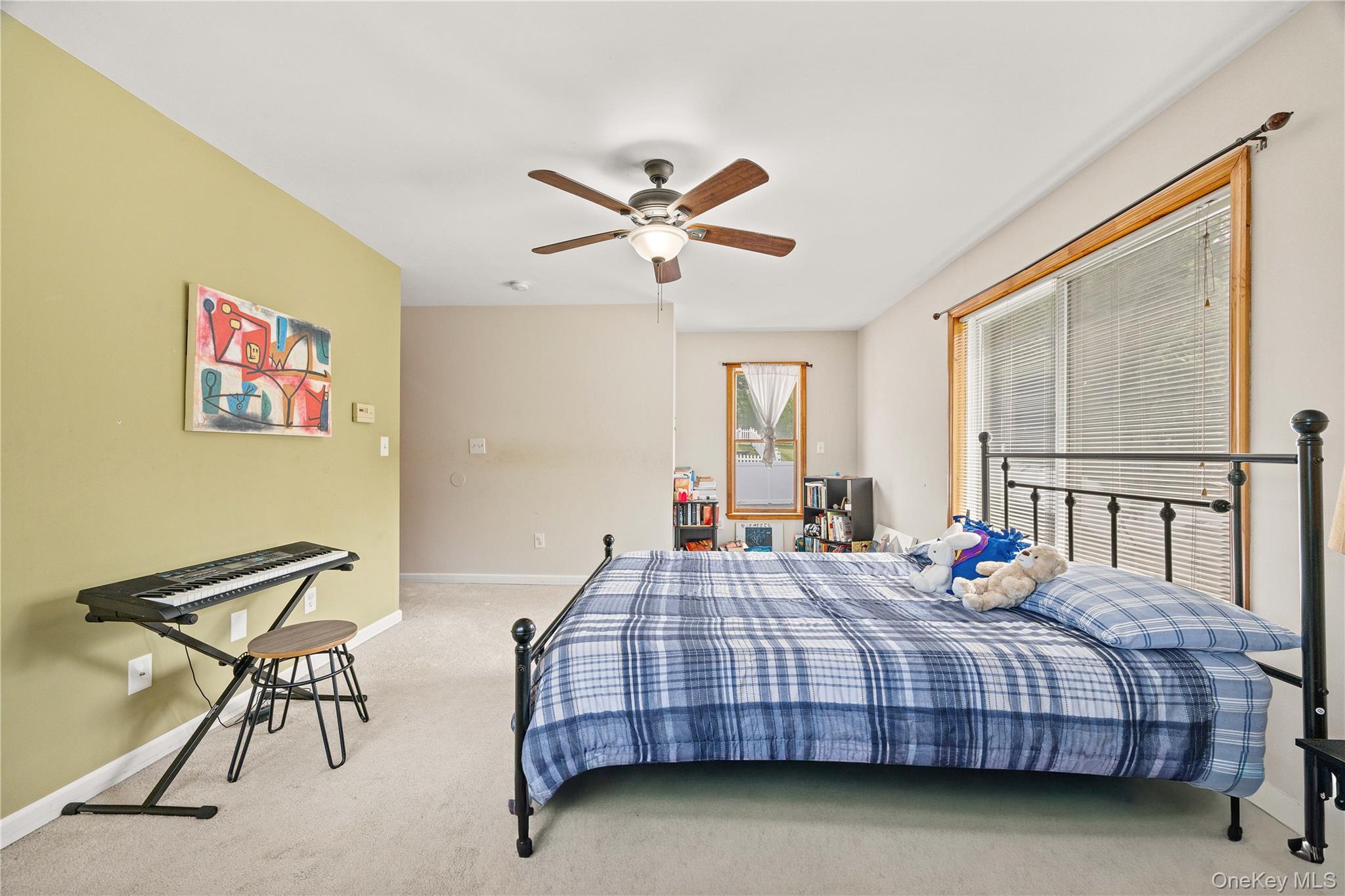 6 Ursa Avenue – For Sale photo 17