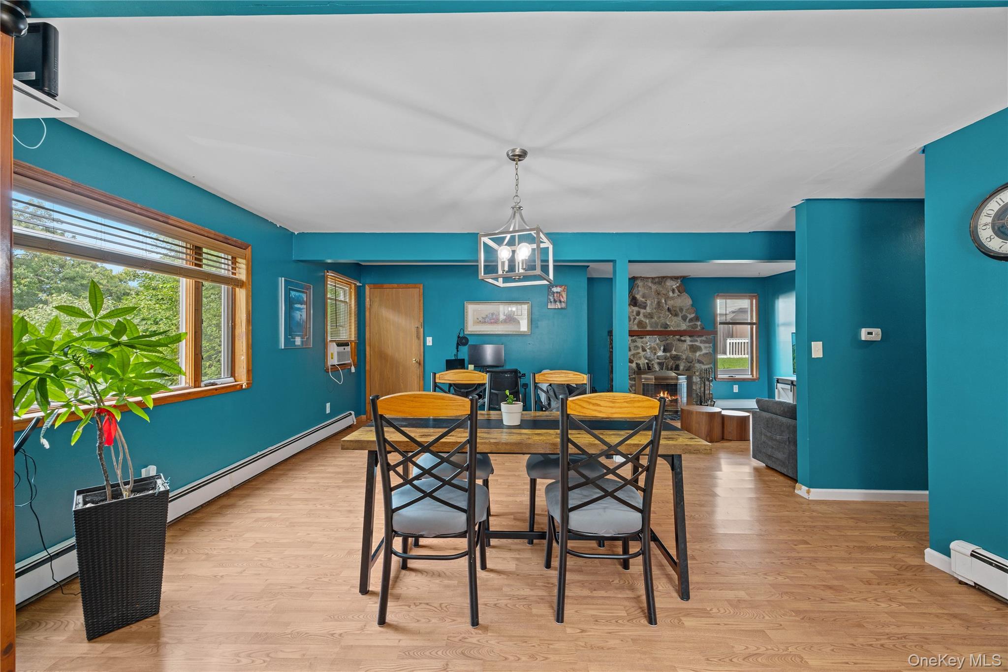 6 Ursa Avenue – For Sale photo 4