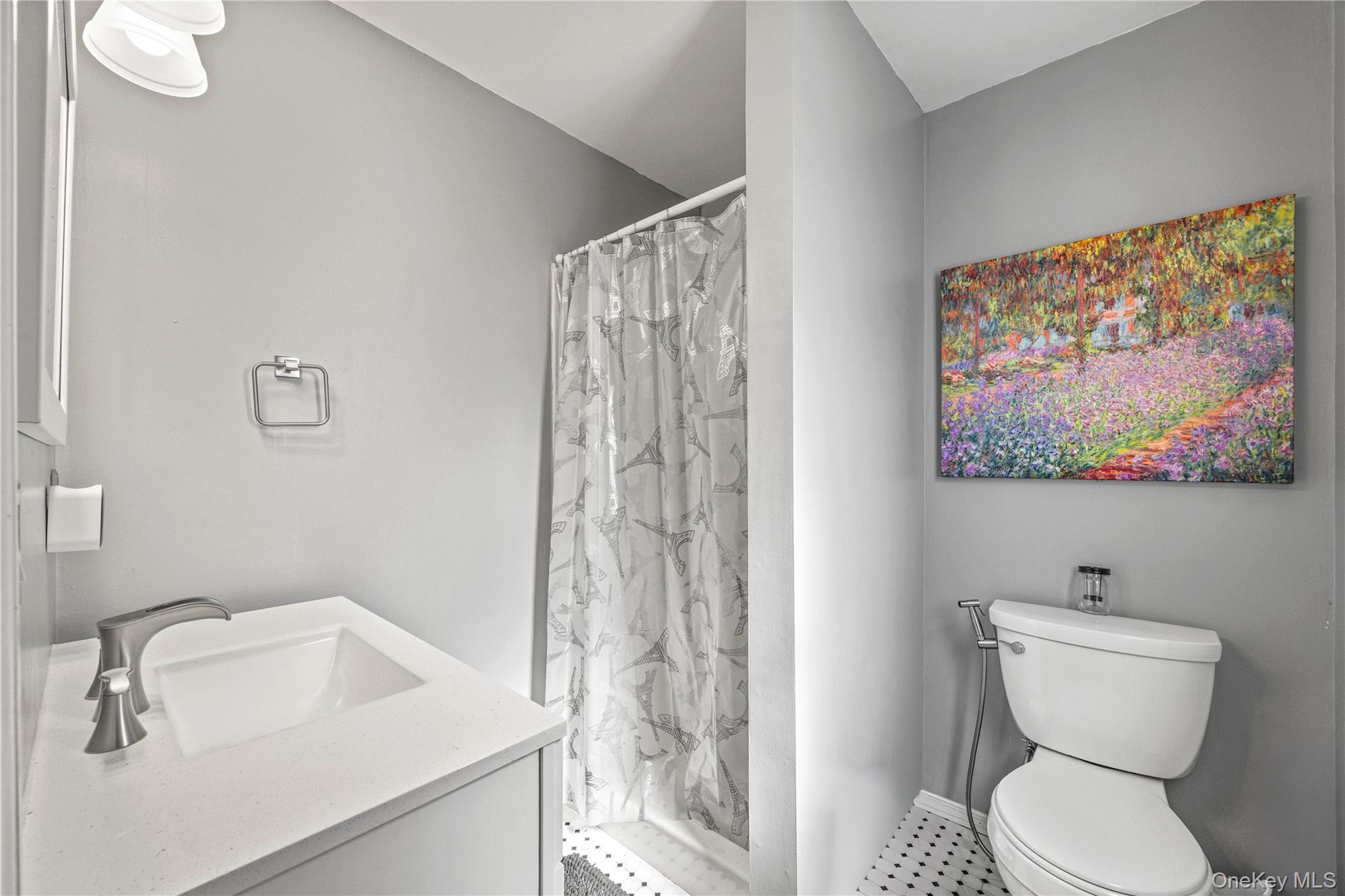 6 Ursa Avenue – For Sale photo 10