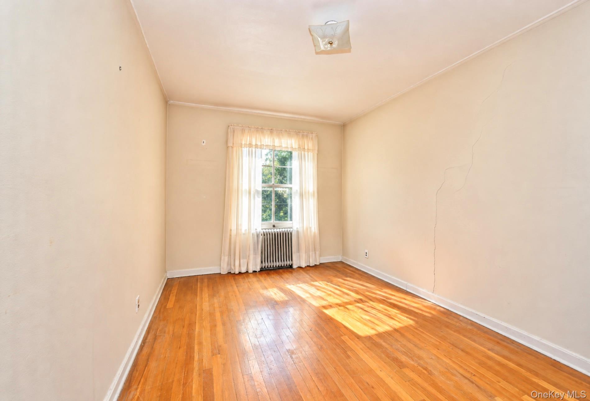 195-15 Station Road – For Sale photo 15