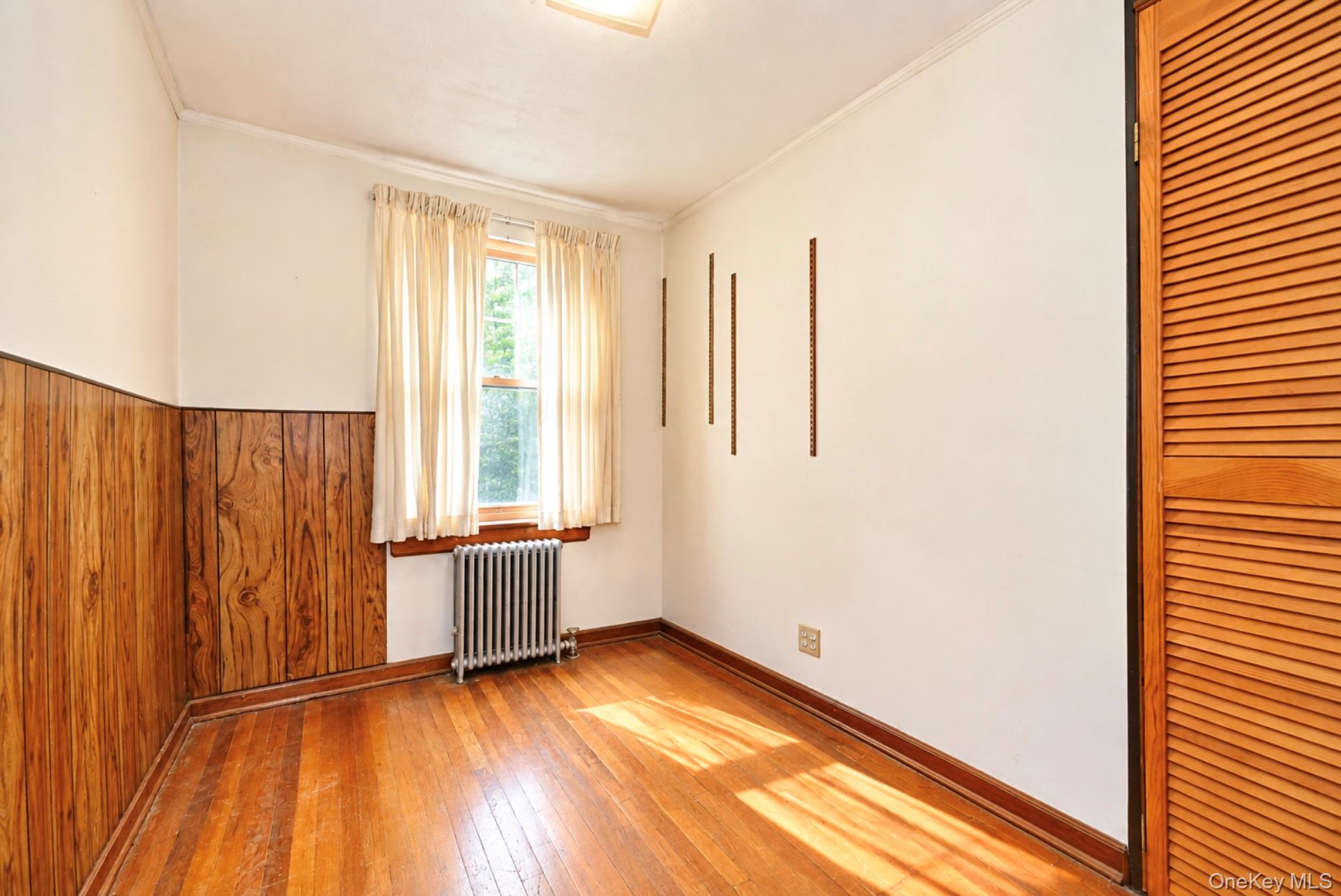 195-15 Station Road – For Sale photo 14