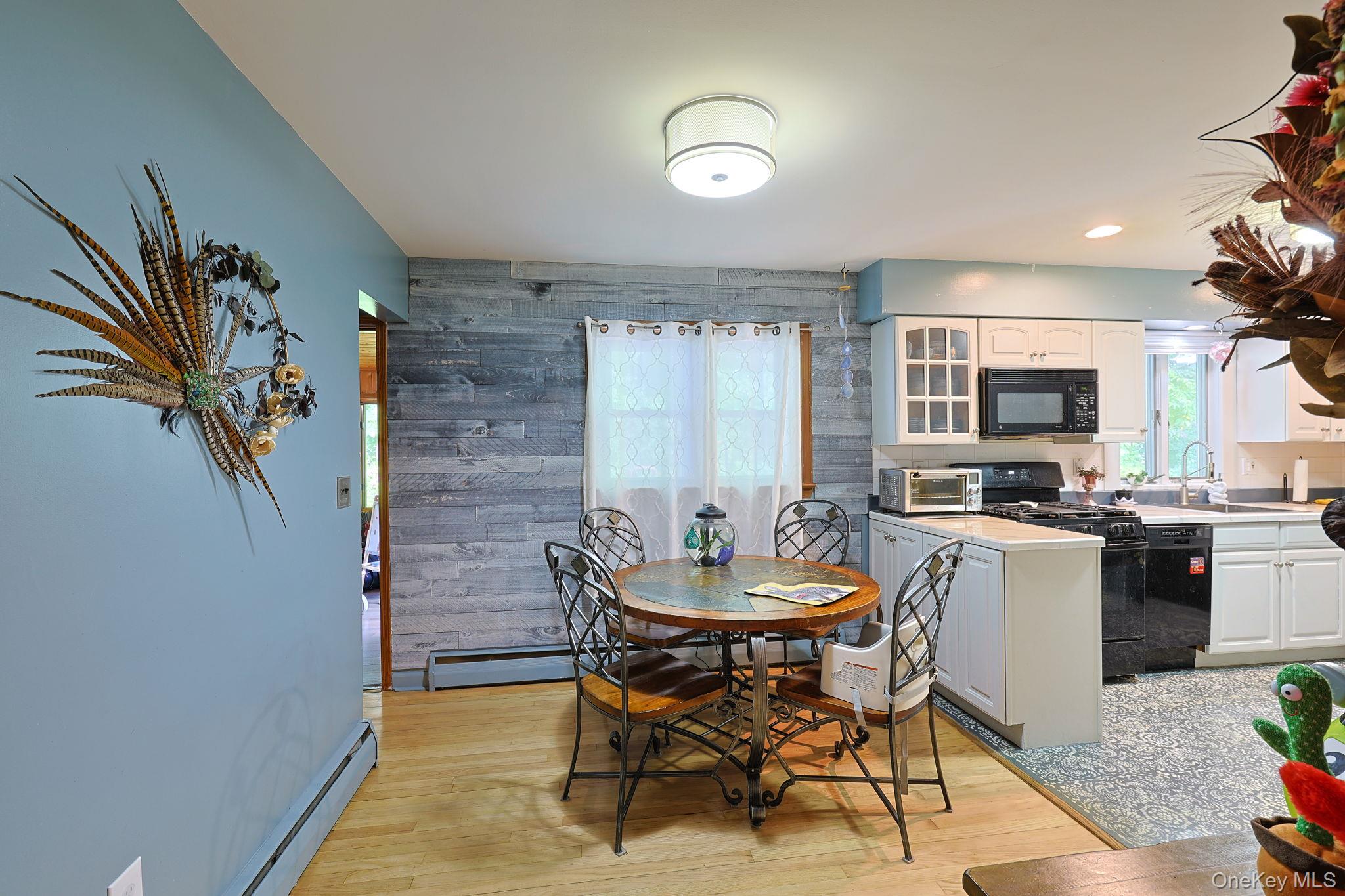 1 Rocky Lane – For Sale photo 6