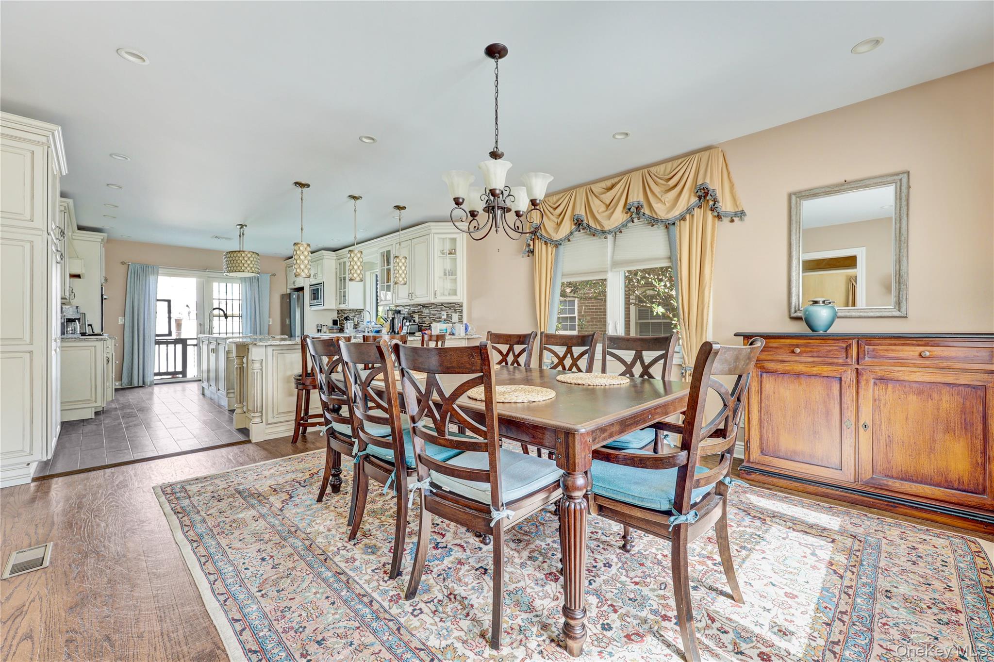 69 W Penn Street – For Sale photo 9