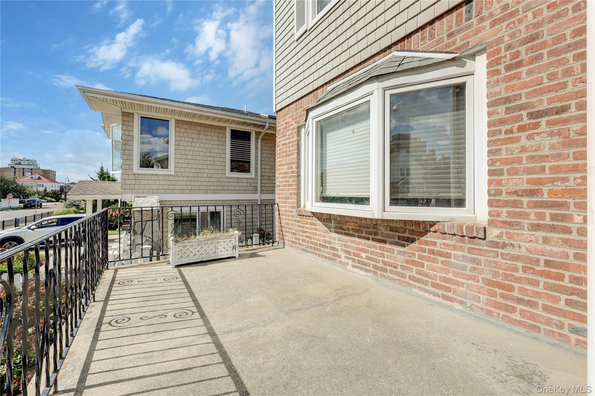 69 W Penn Street – For Sale photo 24