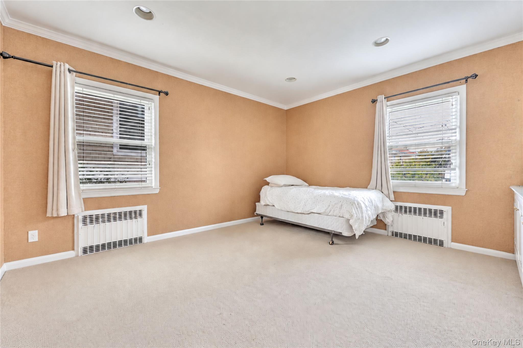 69 W Penn Street – For Sale photo 14
