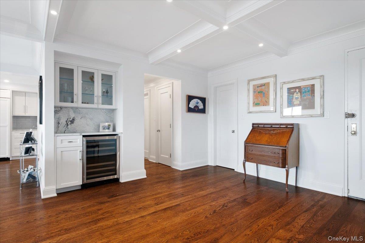 3 Washington Square, Unit 6B photo 4