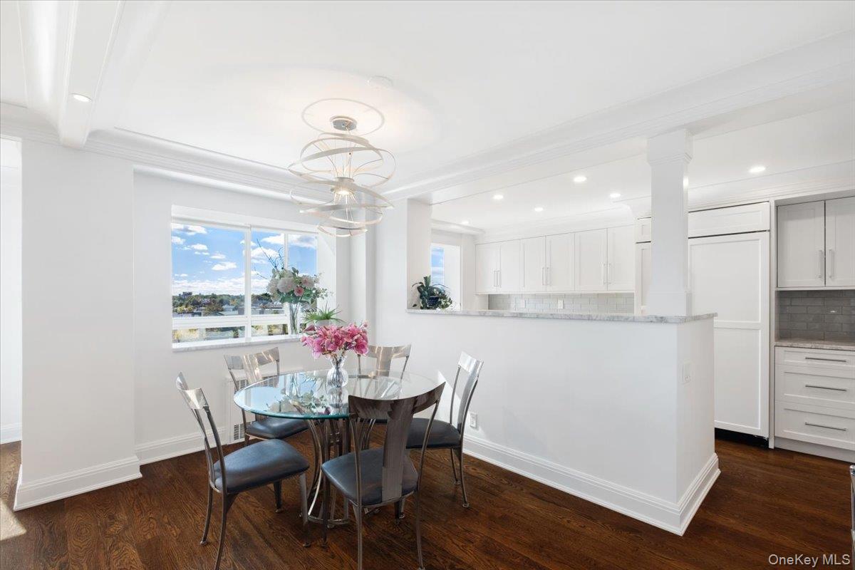 3 Washington Square, Unit 6B photo 11