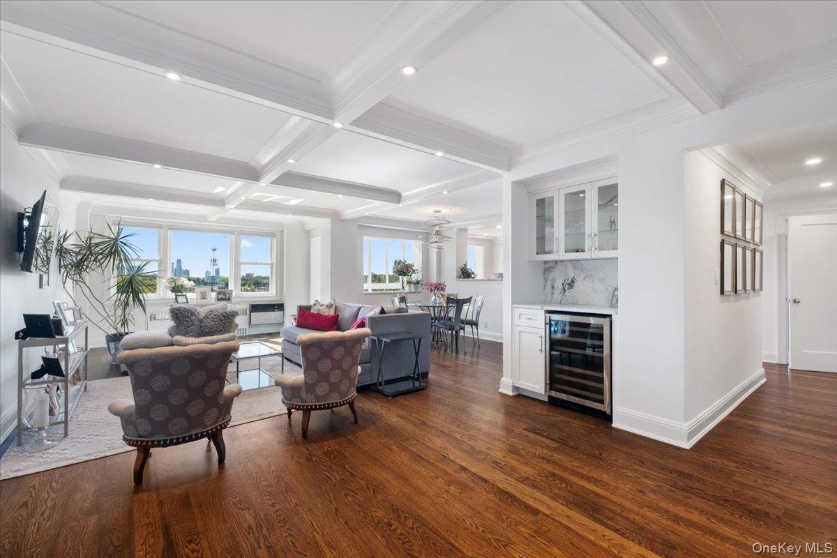 3 Washington Square, Unit 6B photo 5