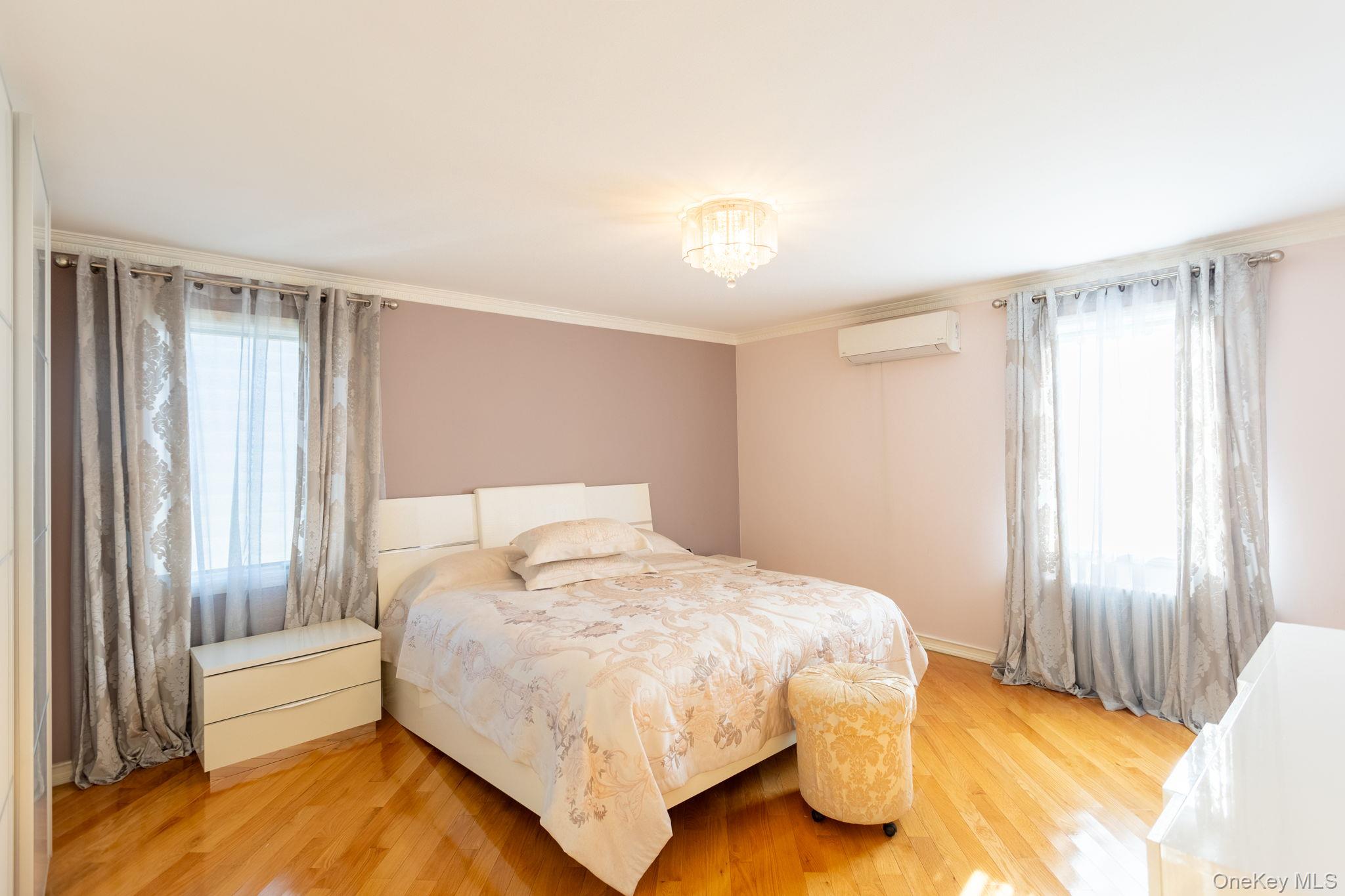 73-35 195th Street – For Sale photo 12