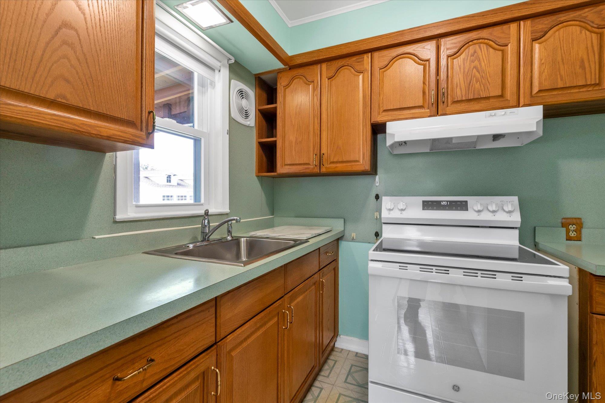 13 Inwood Road – For Sale photo 13