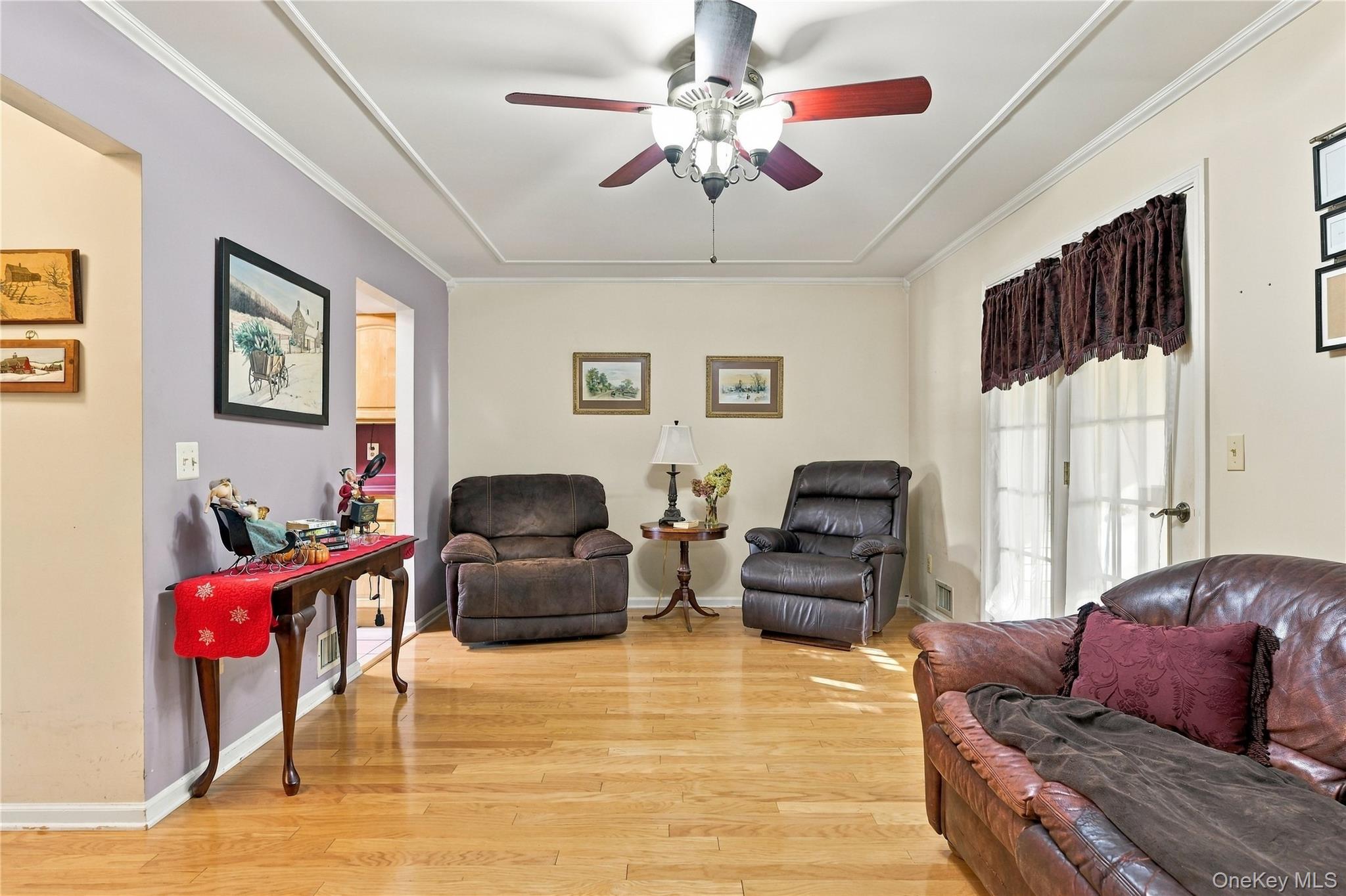 18 Autumn Leaf Court – For Sale photo 7