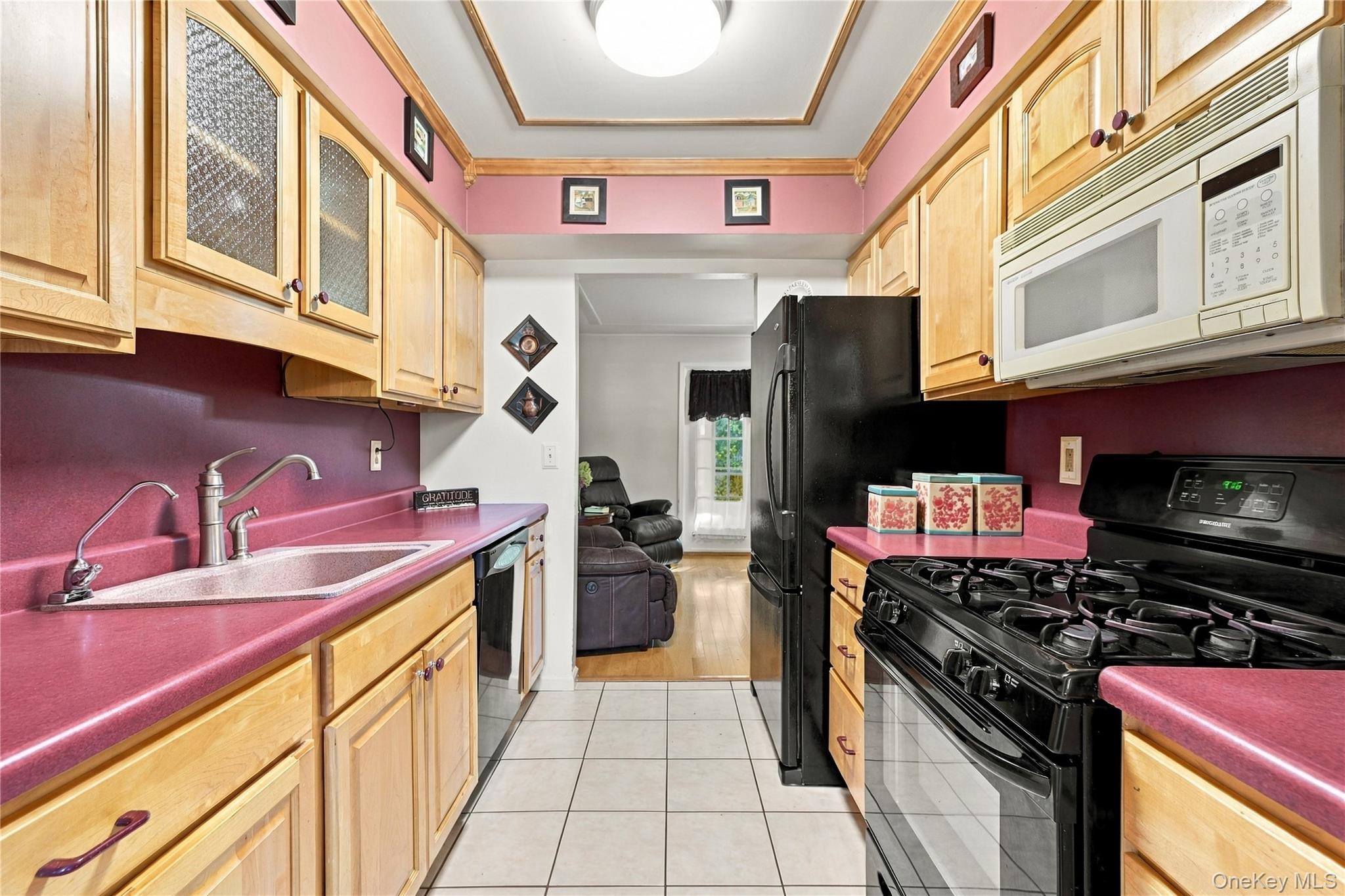 18 Autumn Leaf Court – For Sale photo 6