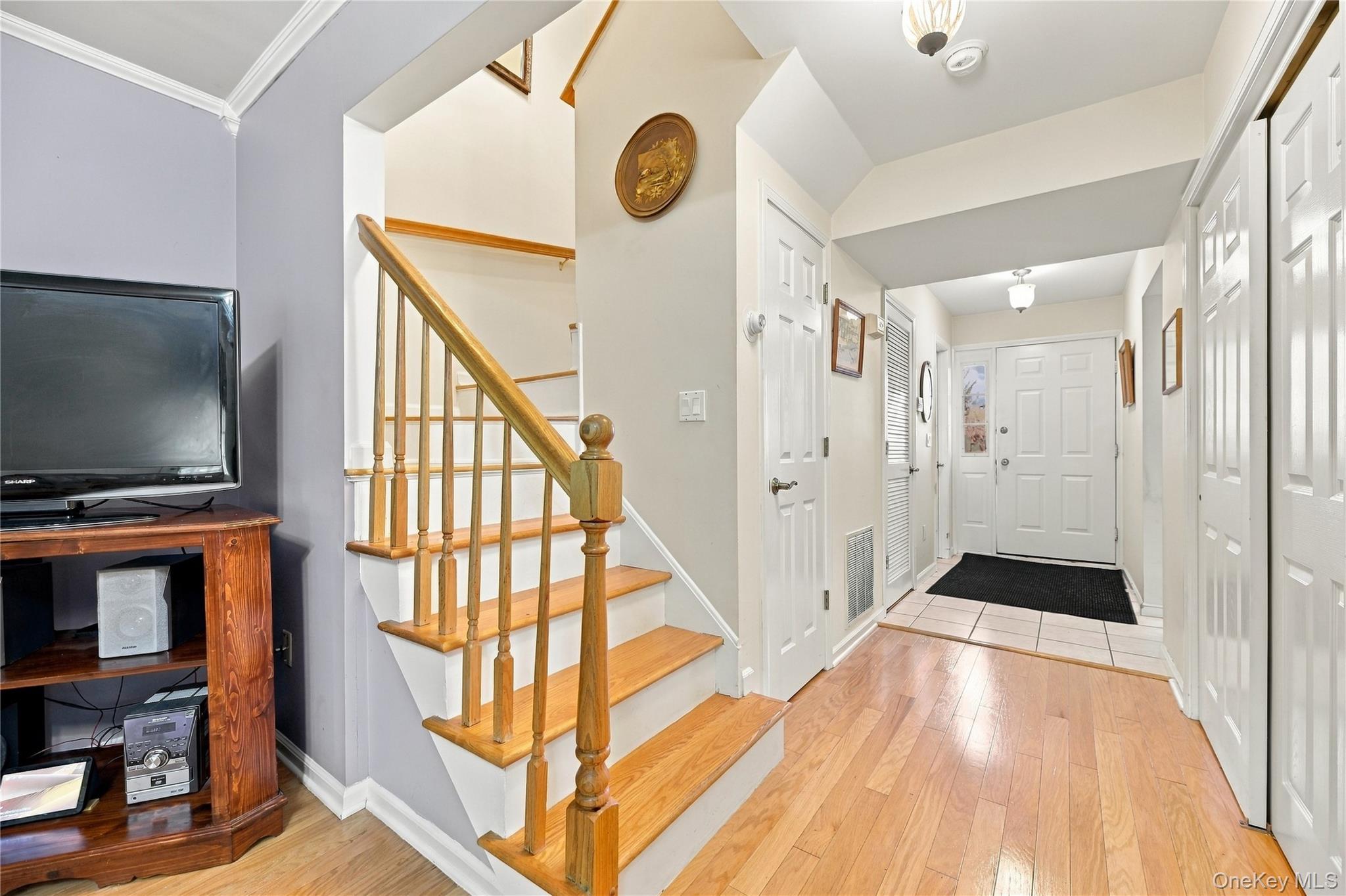 18 Autumn Leaf Court – For Sale photo 4