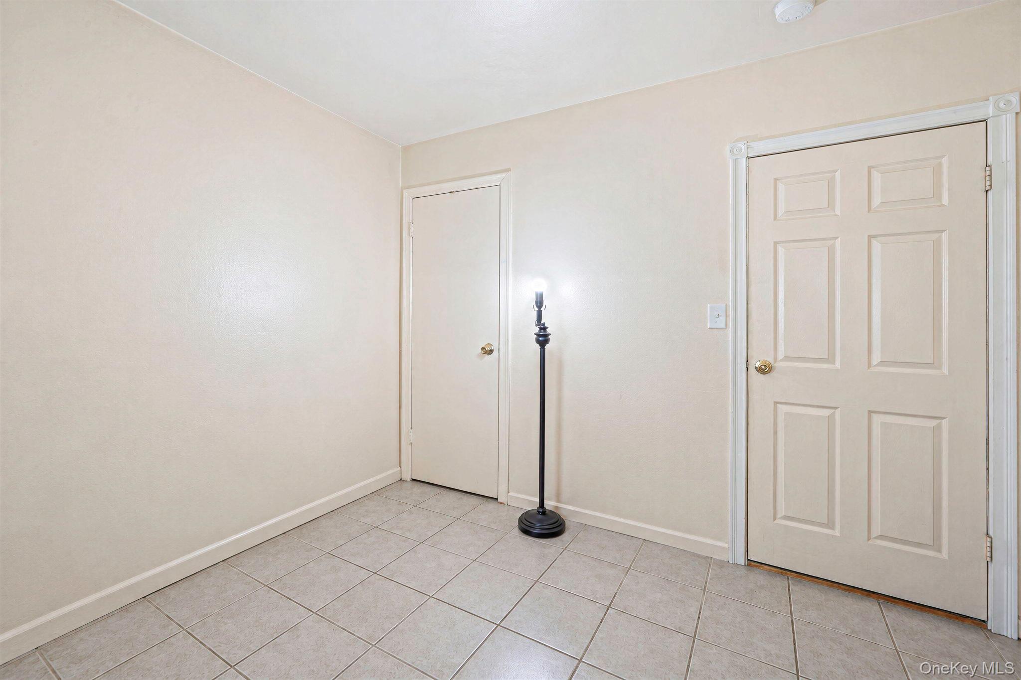 182 Commack Road – For Sale photo 25