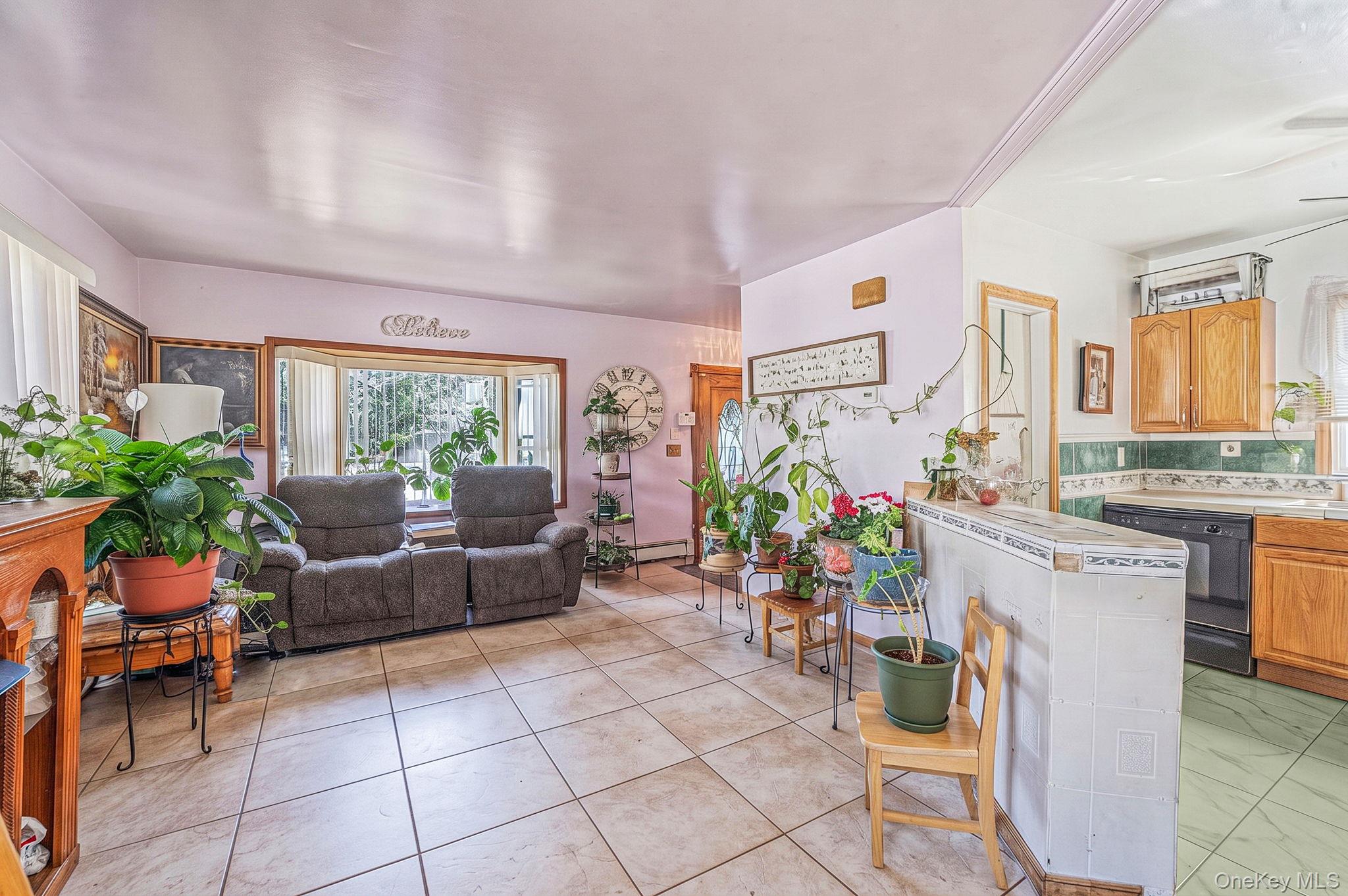 182 Commack Road – For Sale photo 17