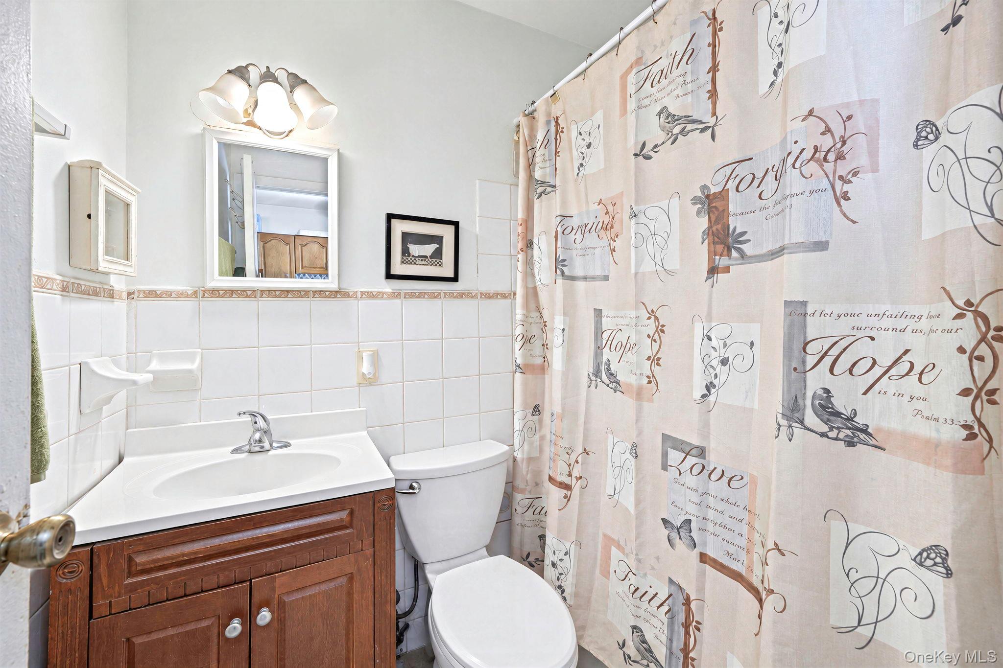 182 Commack Road – For Sale photo 30