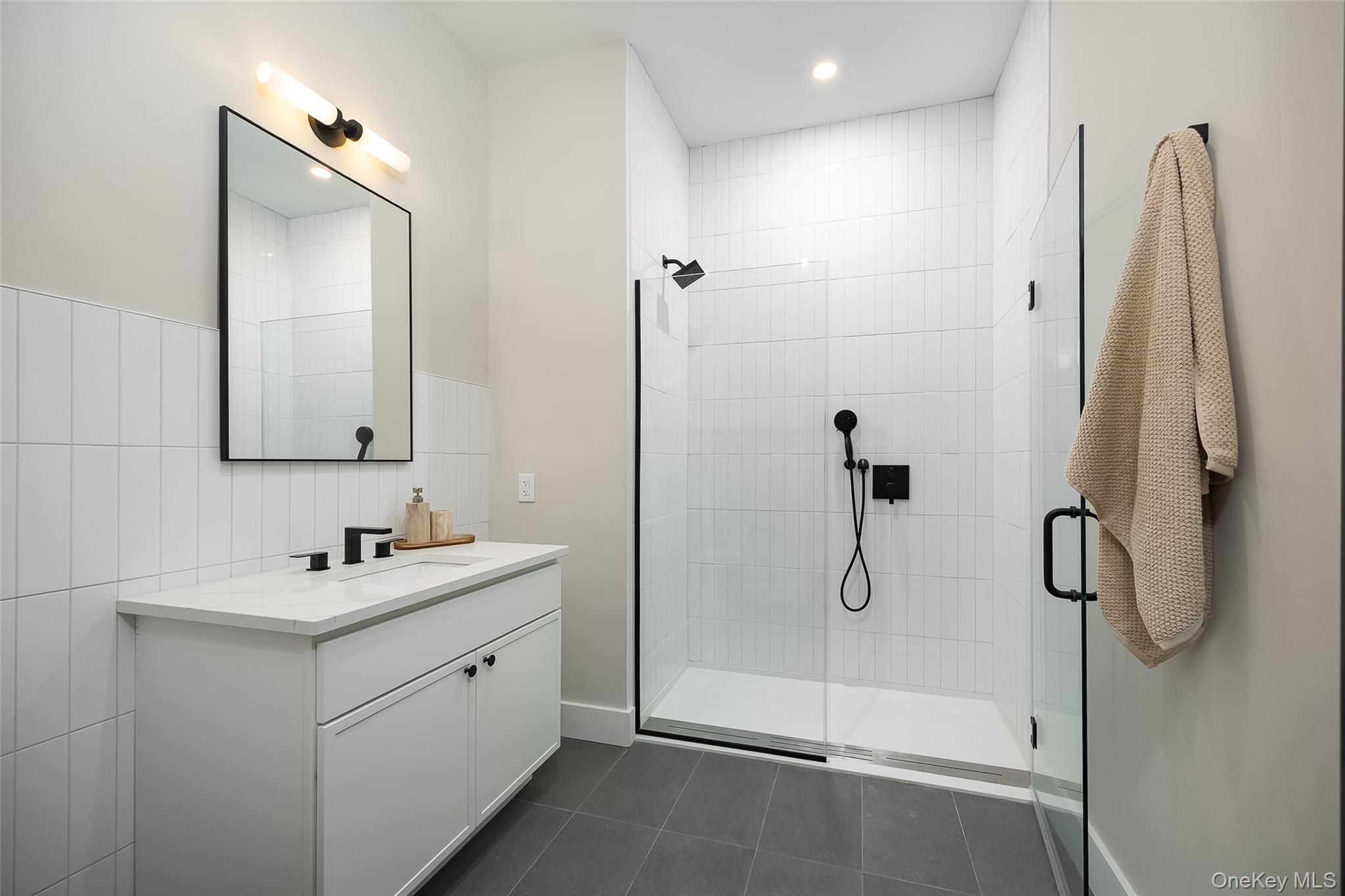 364 Main Street, Unit 304 photo 13