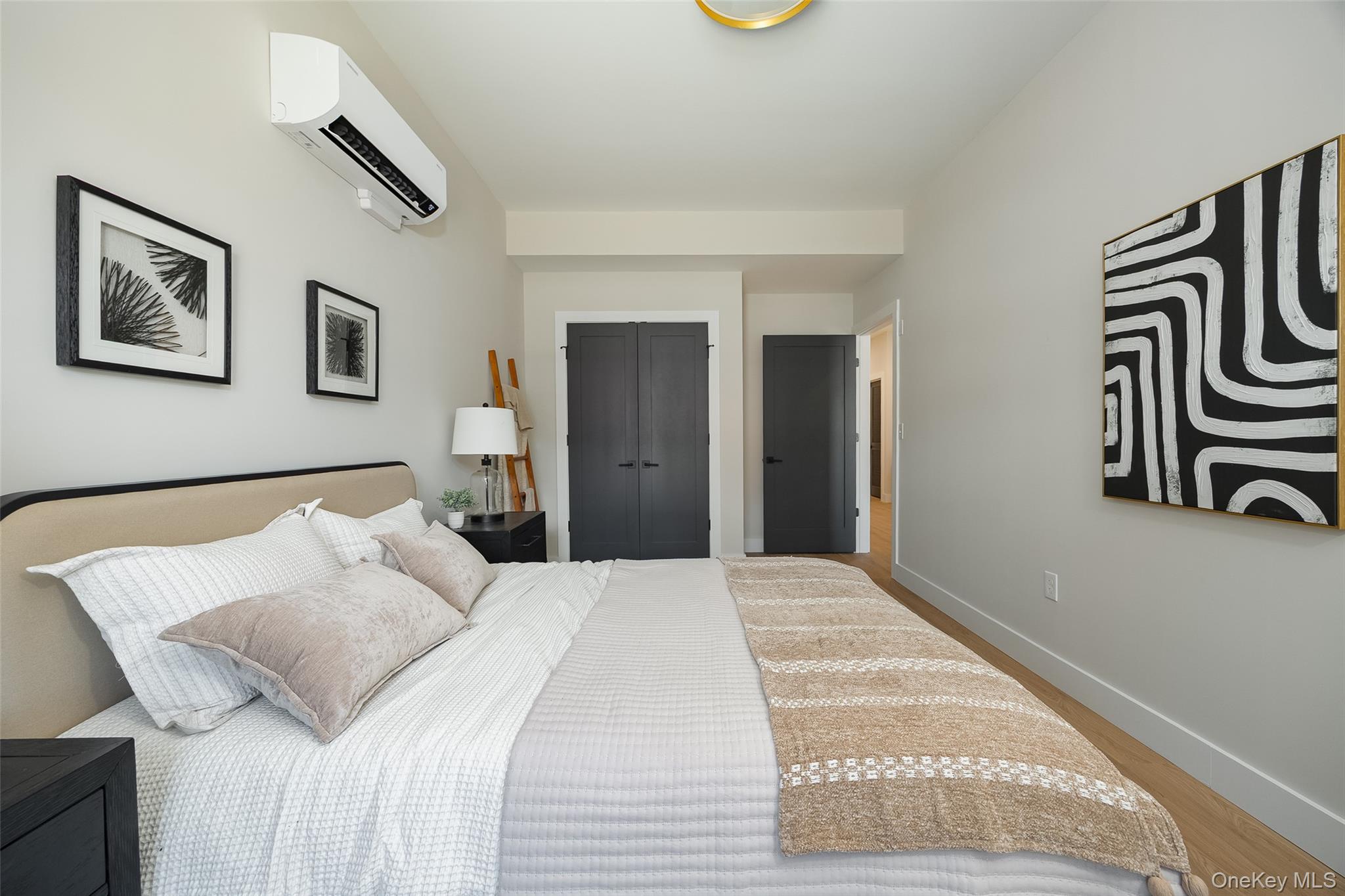 364 Main Street, Unit 304 photo 11