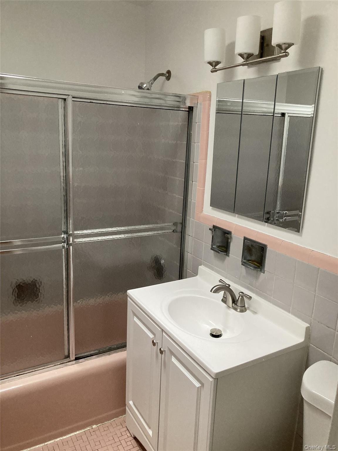 31-12 71st Street – For Sale photo 11