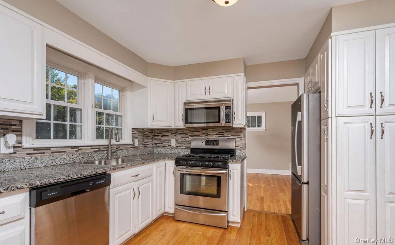 23 Home Avenue – For Sale photo 11