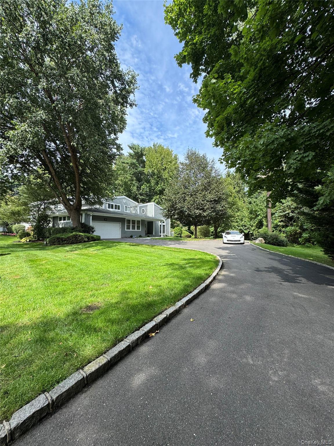 20 Tiffany Circle, Unit 20 photo 2