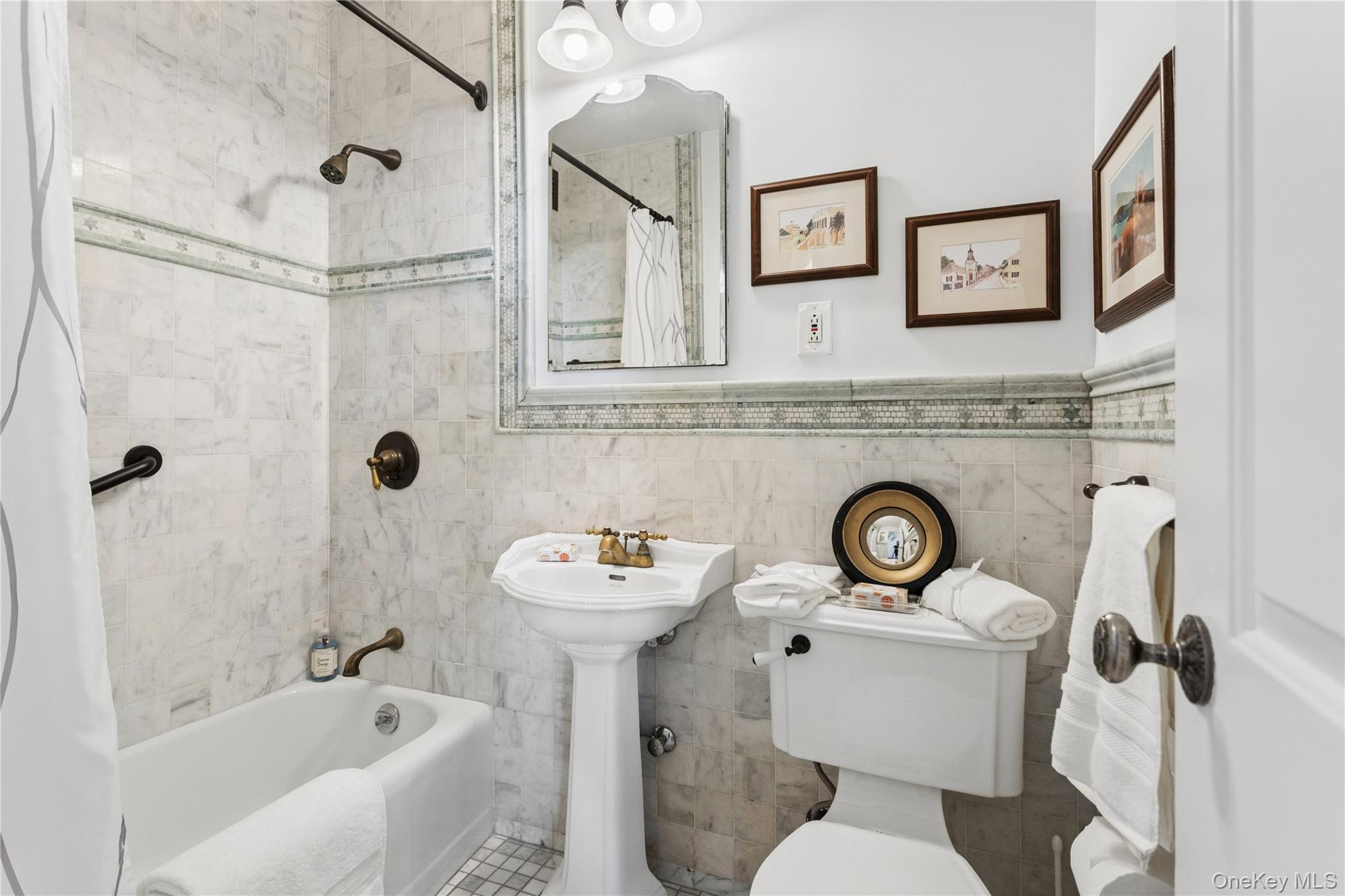 2621 Palisade Avenue, Unit 14L photo 12
