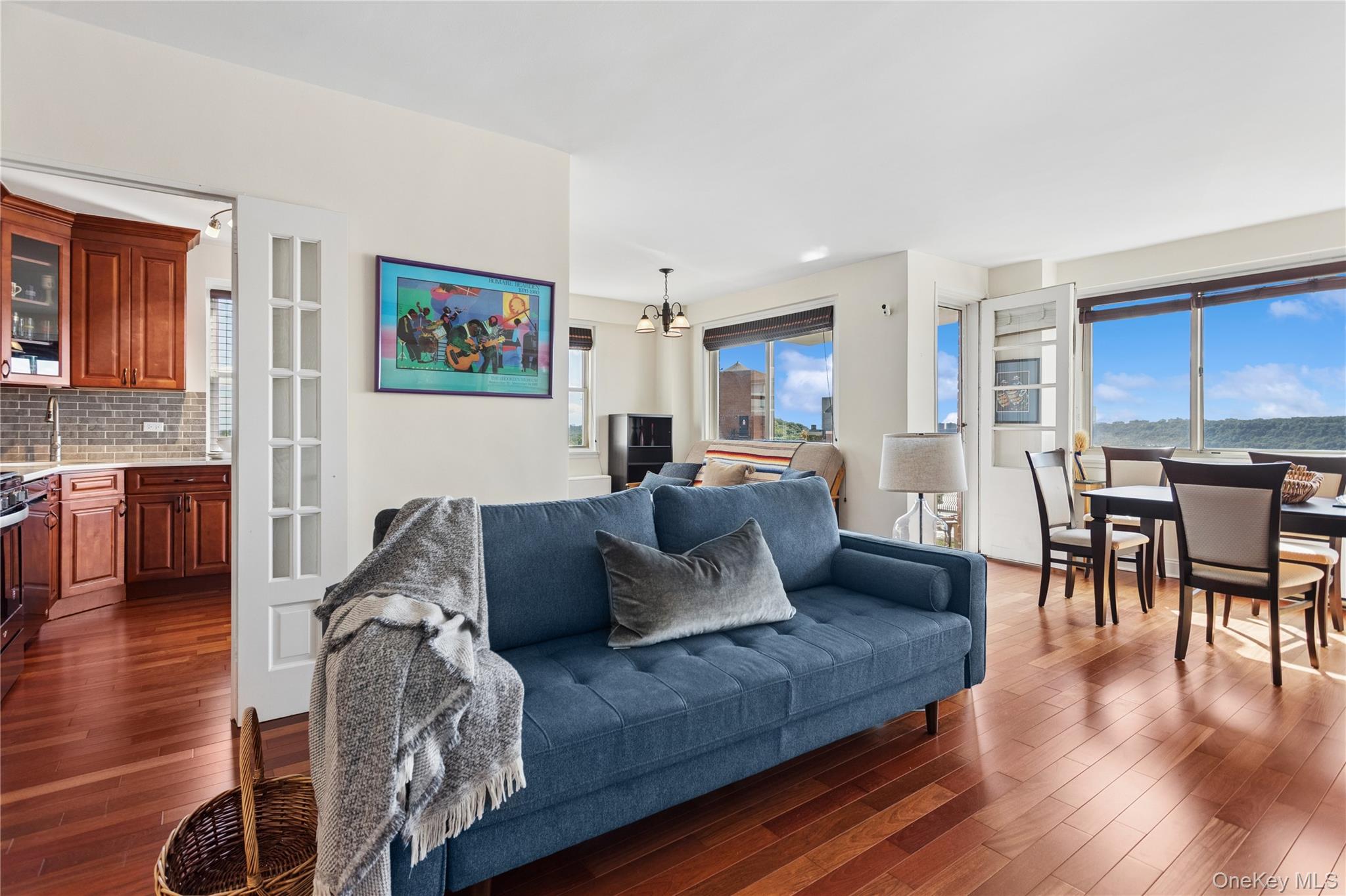 2621 Palisade Avenue, Unit 14L photo 4