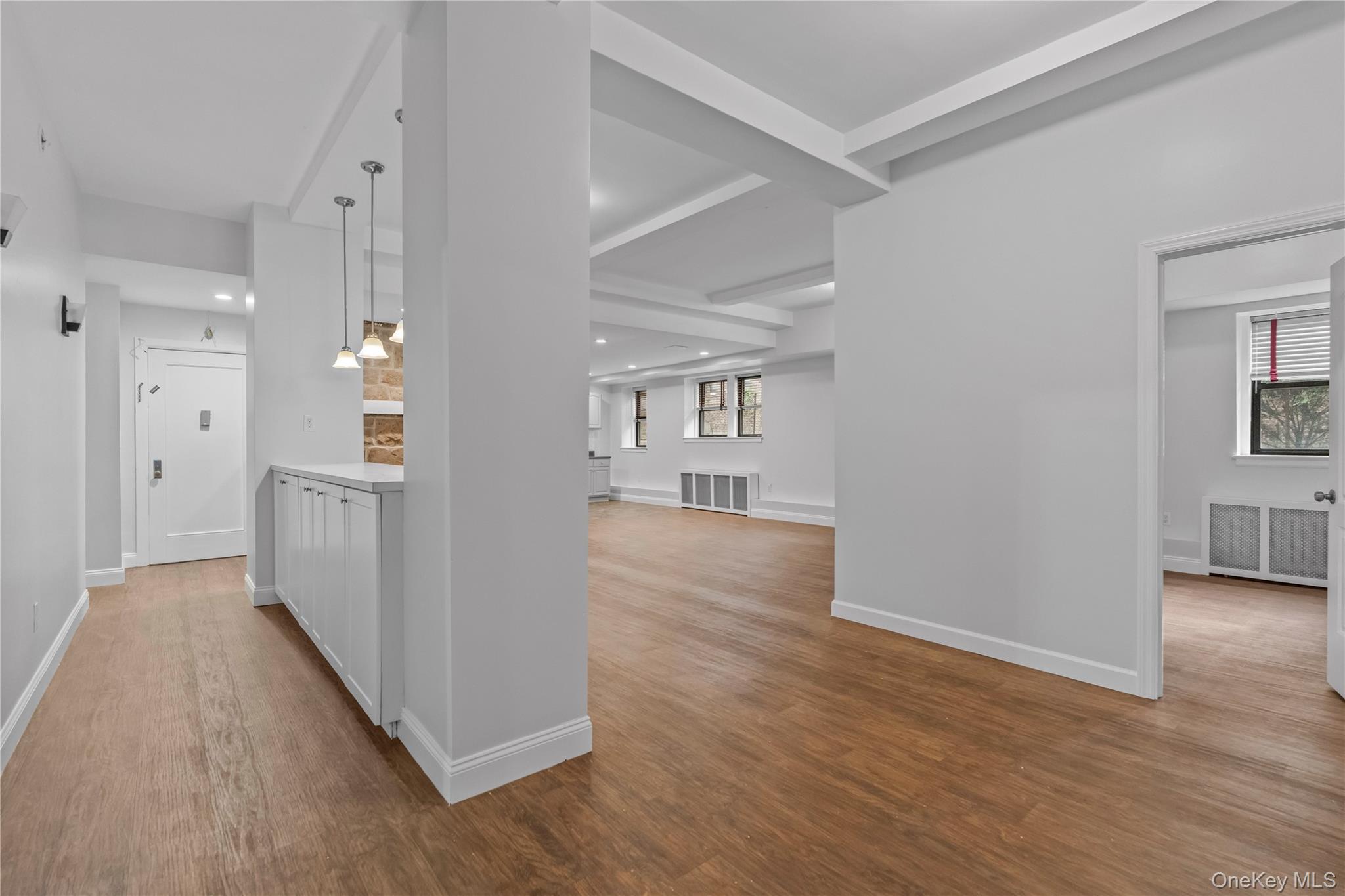 232 Martine Avenue, Unit BD/BC photo 2