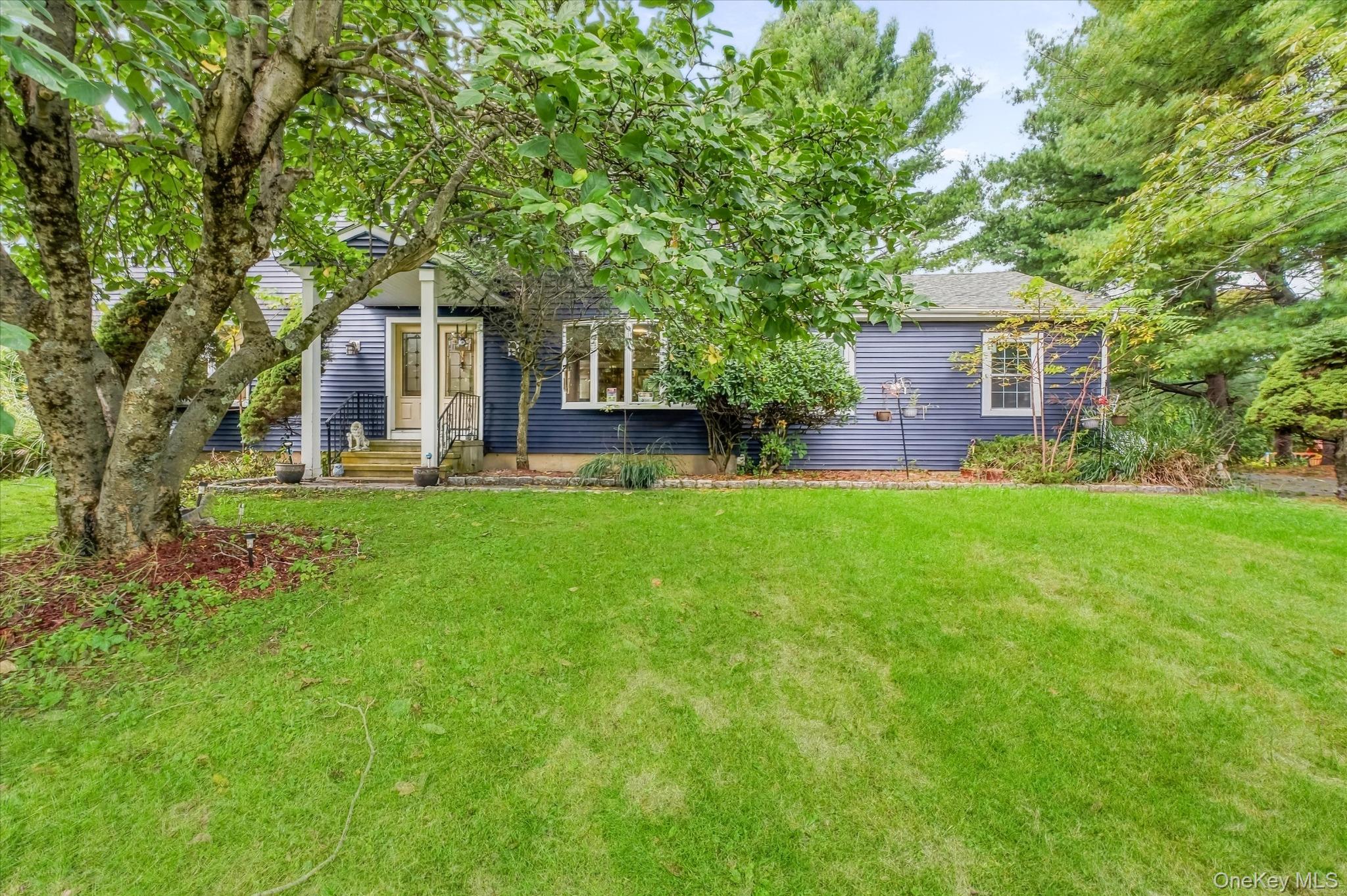 84 Stowe Drive – For Sale