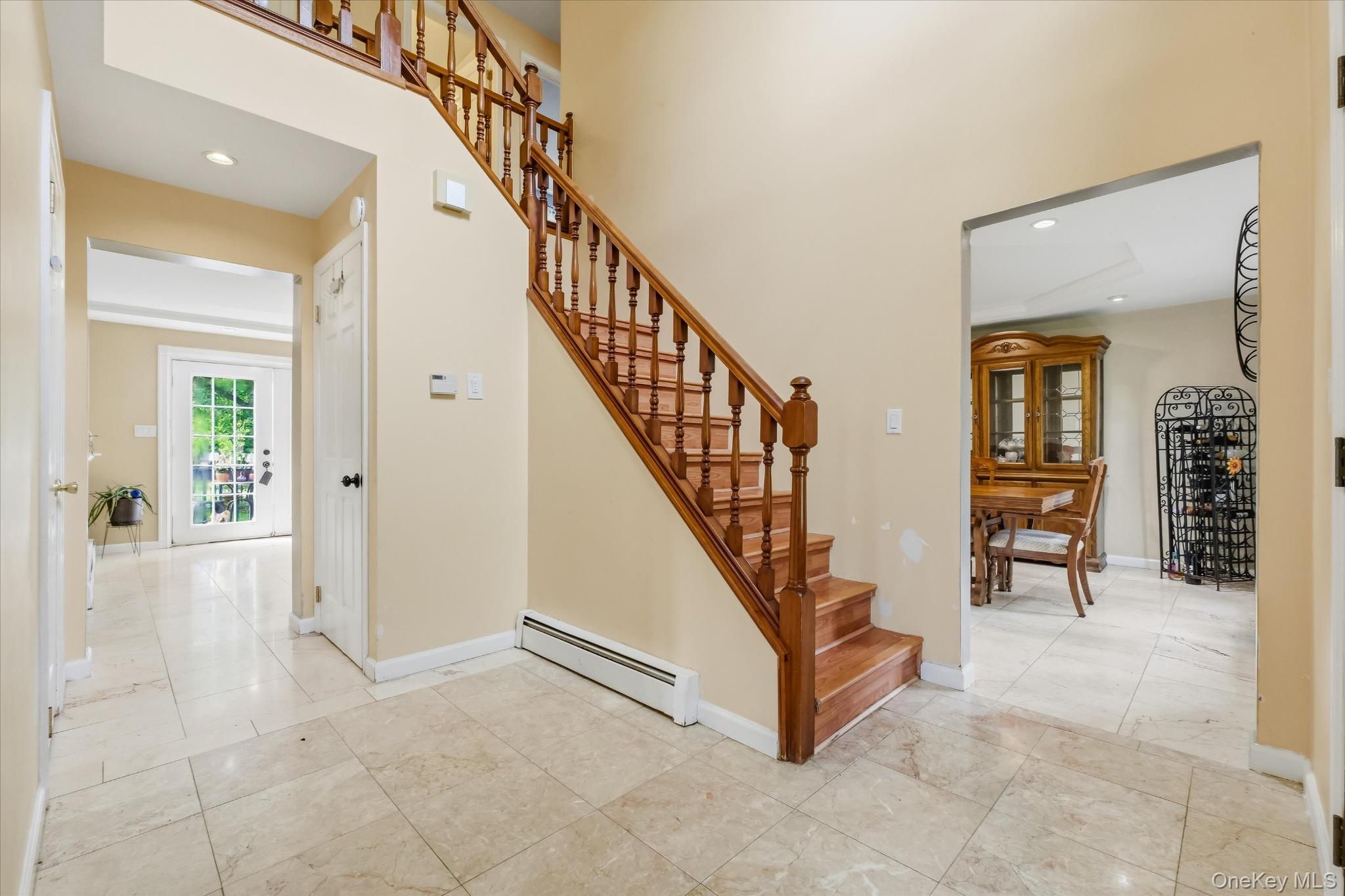 84 Stowe Drive – For Sale photo 2