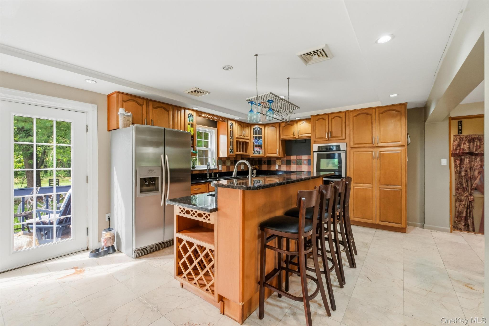 84 Stowe Drive – For Sale photo 3