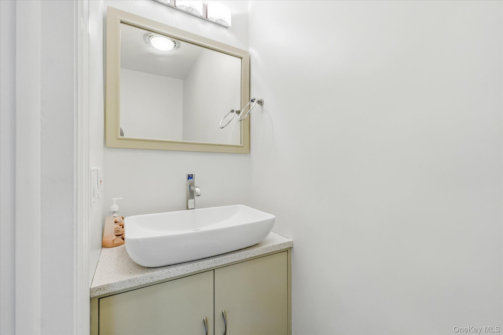 84 Stowe Drive – For Sale photo 12