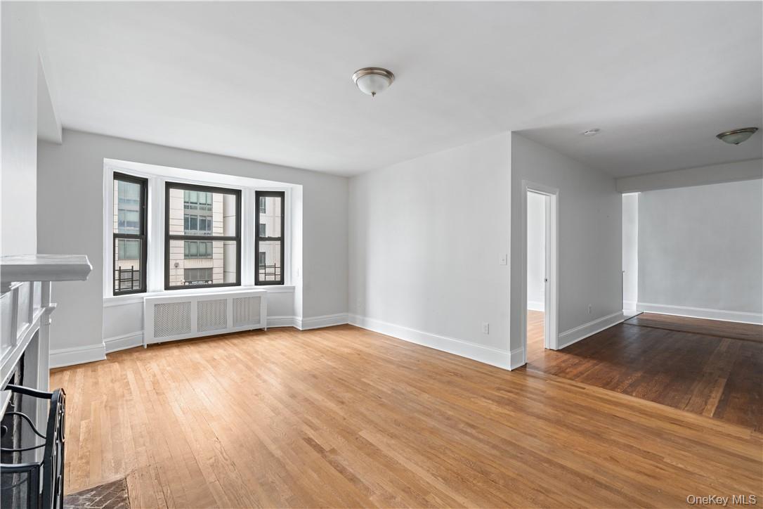 250 Martine Avenue, Unit 2F photo 5