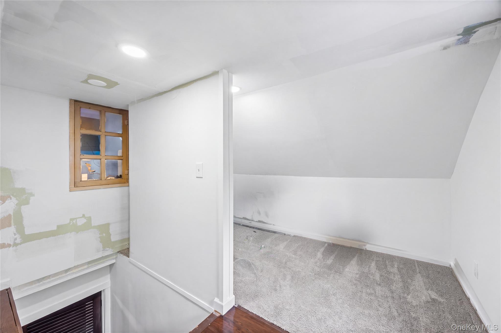 373 Oak Street – For Sale photo 25