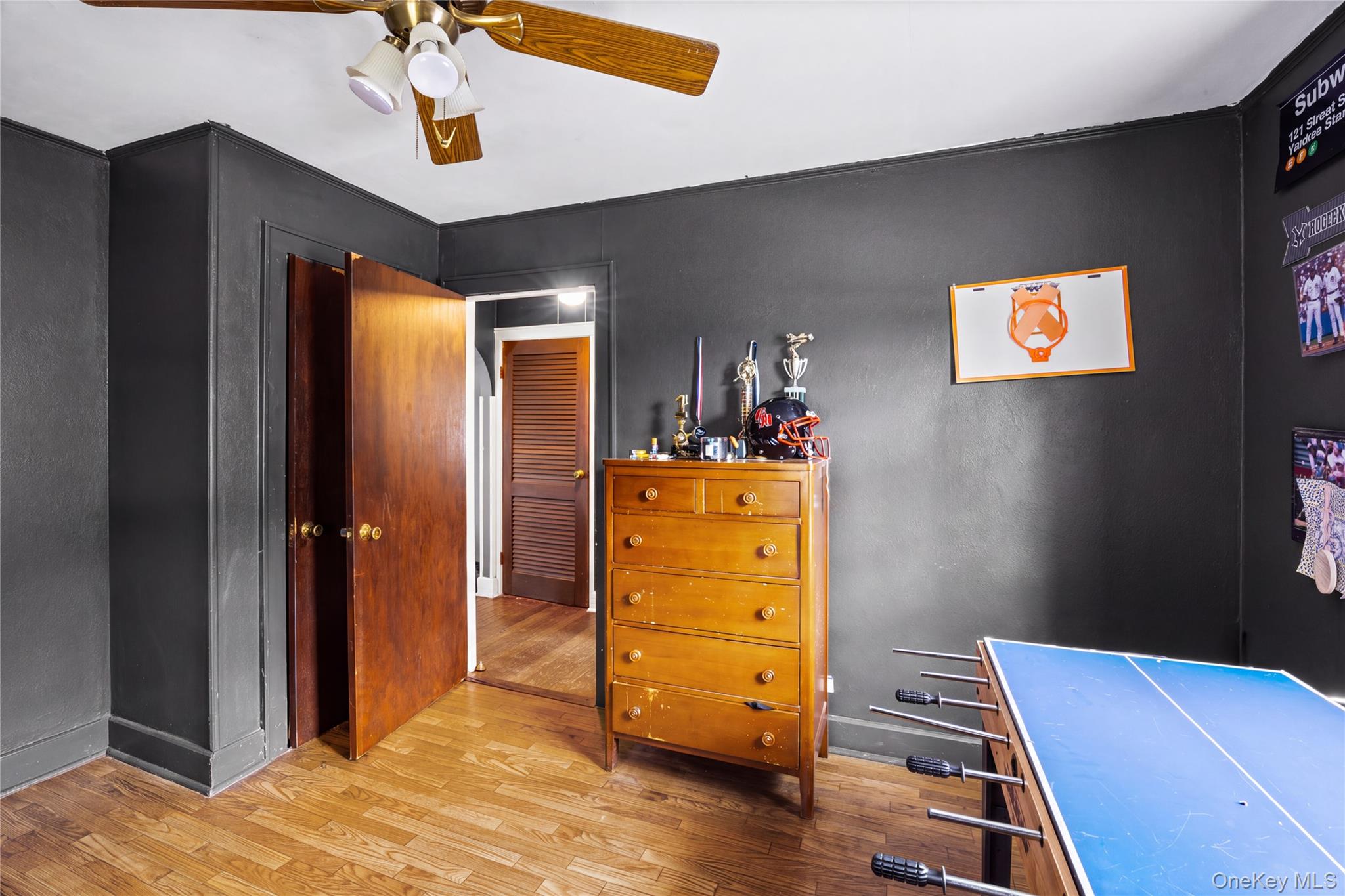 373 Oak Street – For Sale photo 23