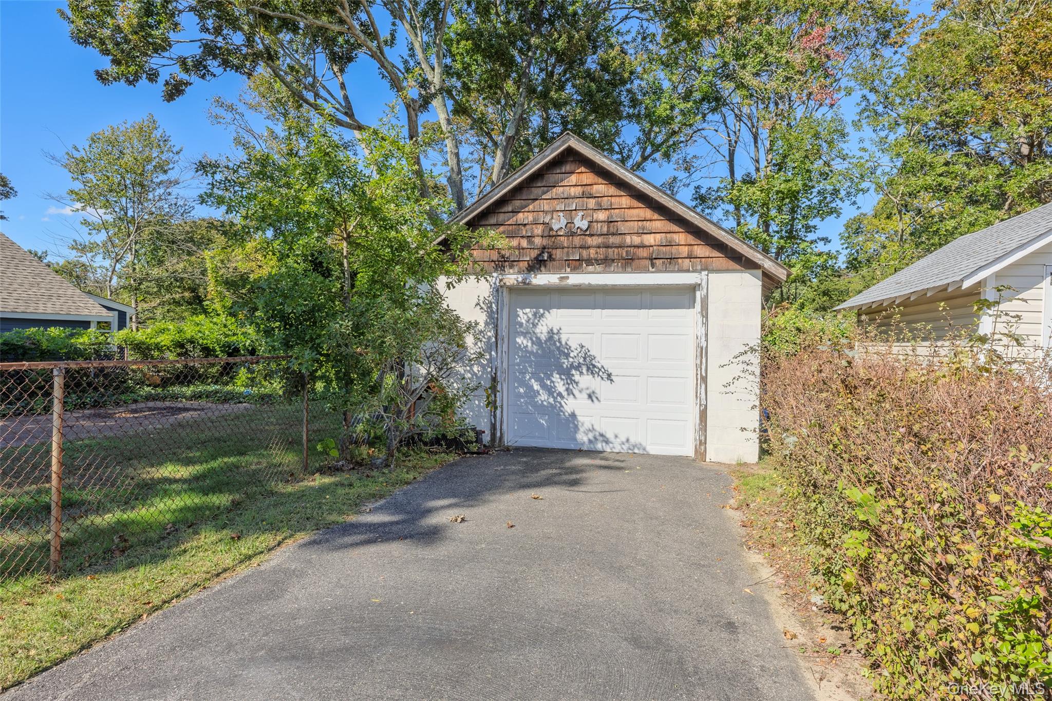 373 Oak Street – For Sale photo 30