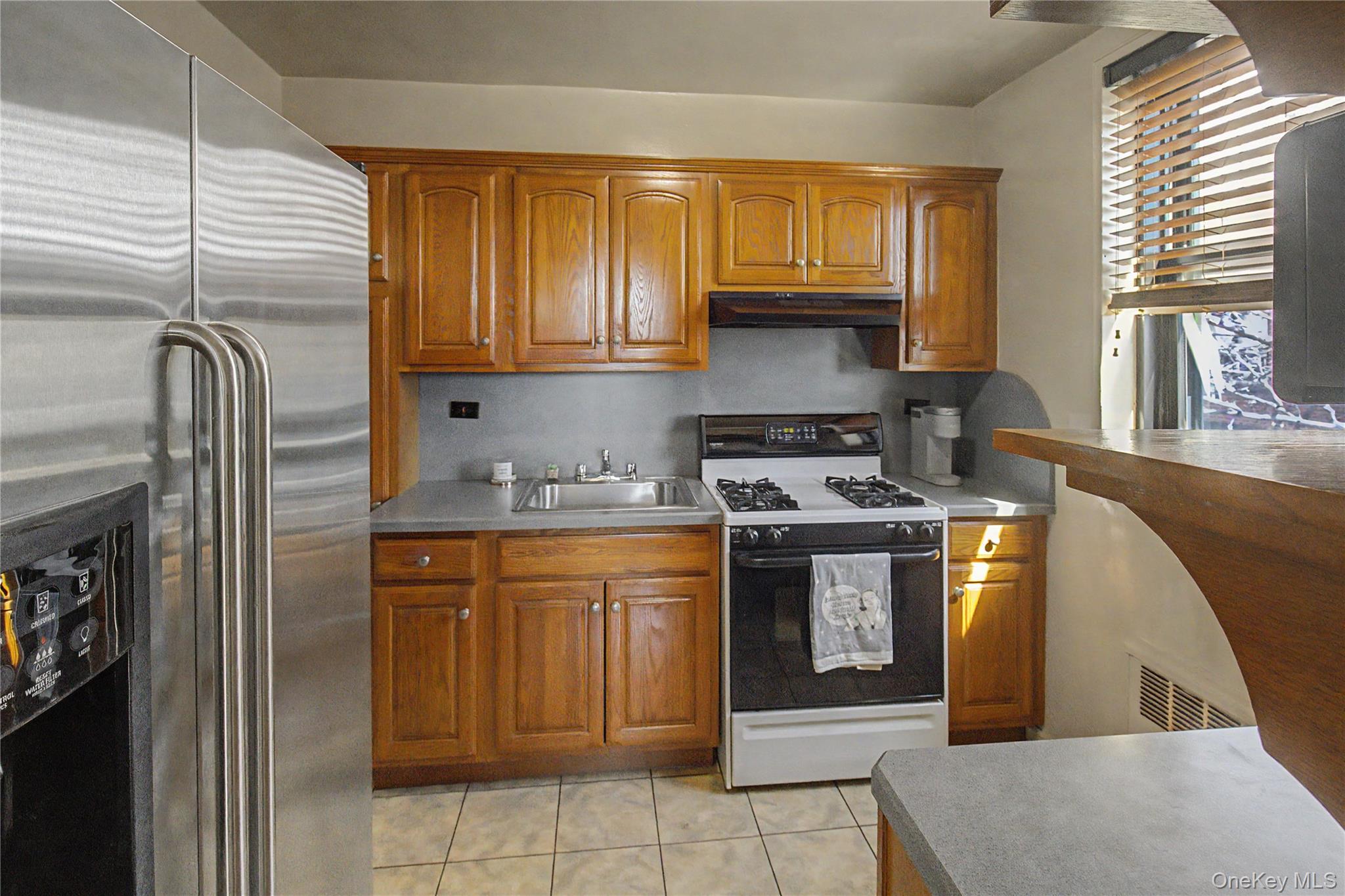 139-15 83rd Ave Ave, Unit 703 photo 6