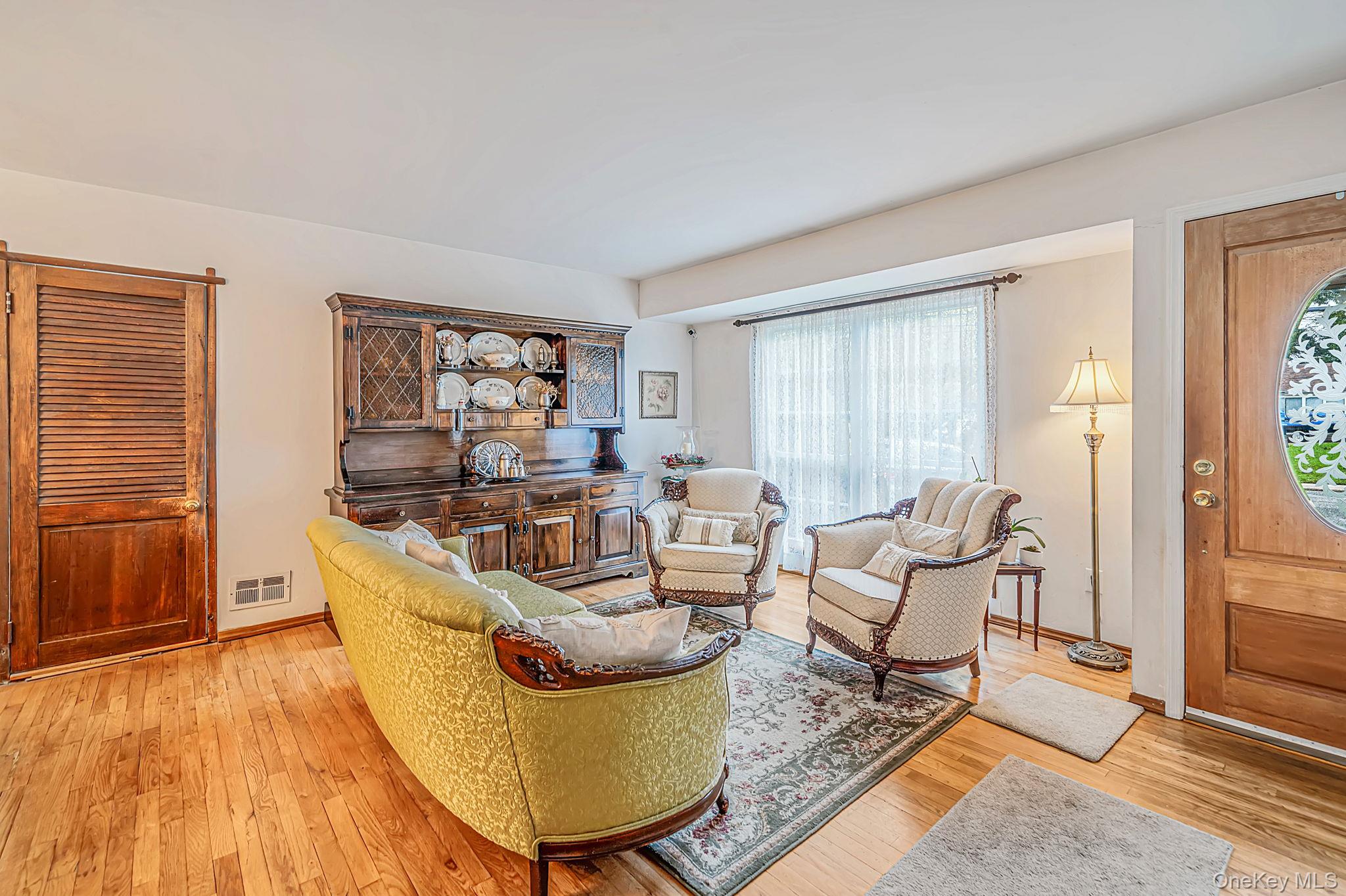 2909 Connecticut Avenue – For Sale photo 5