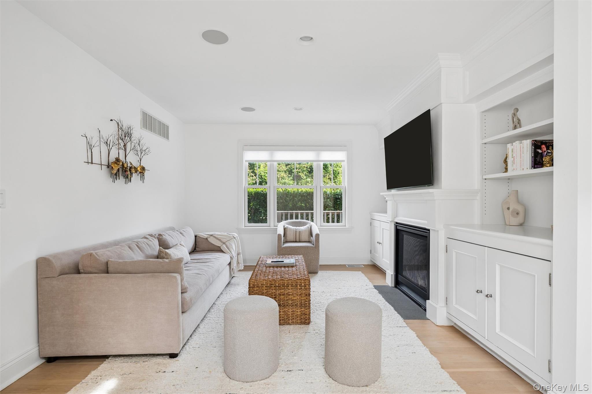8 Powers Drive – For Rent photo 4