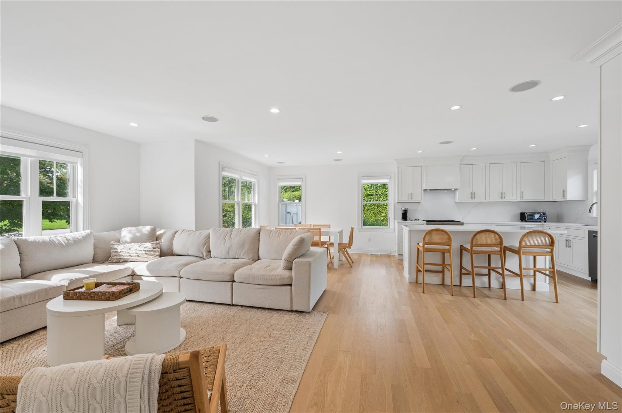 8 Powers Drive – For Rent photo 6