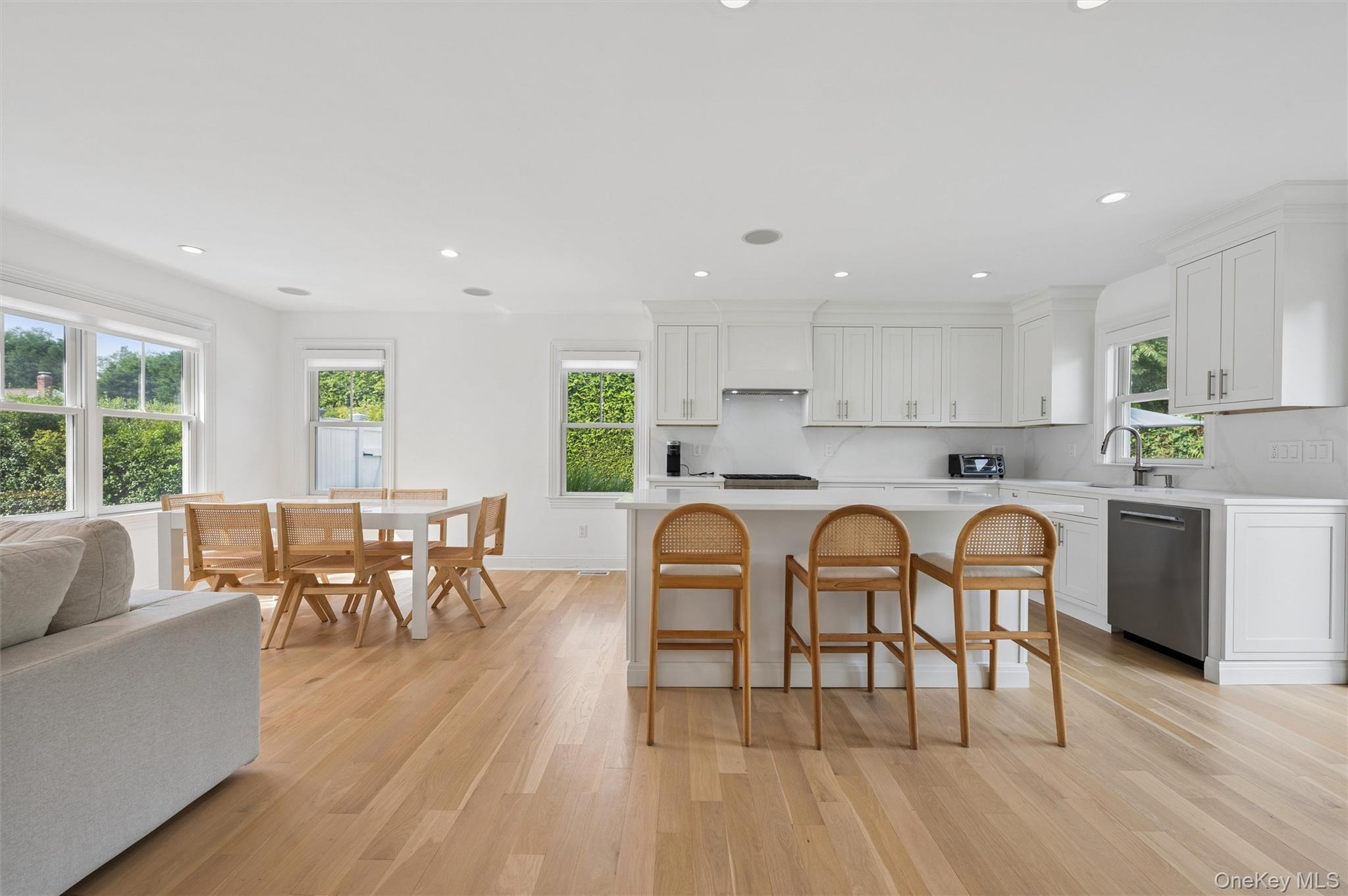 8 Powers Drive – For Rent photo 8