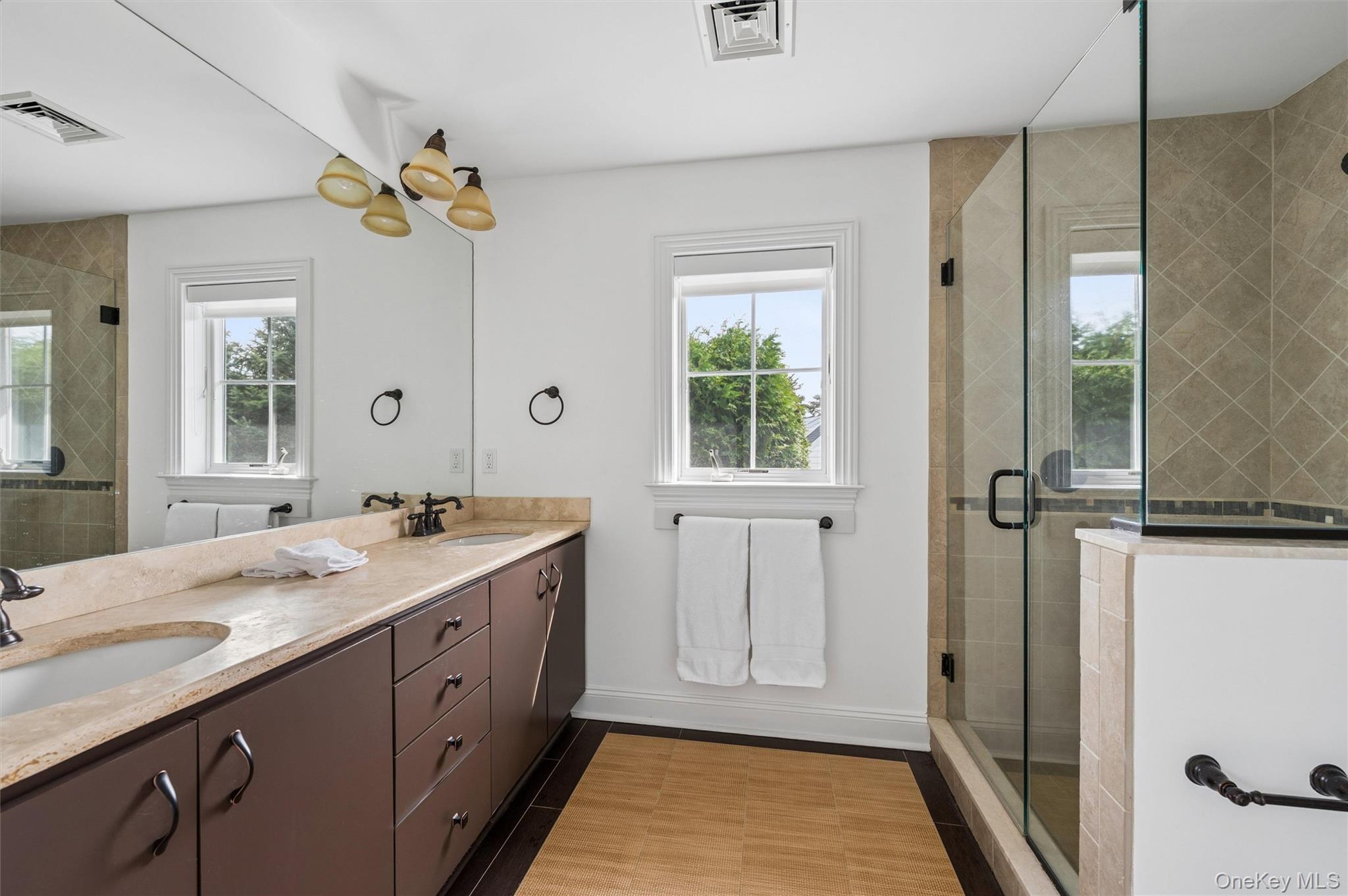 8 Powers Drive – For Rent photo 16