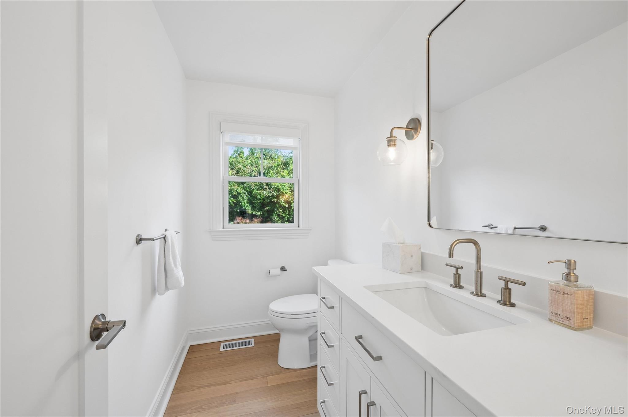 8 Powers Drive – For Rent photo 11