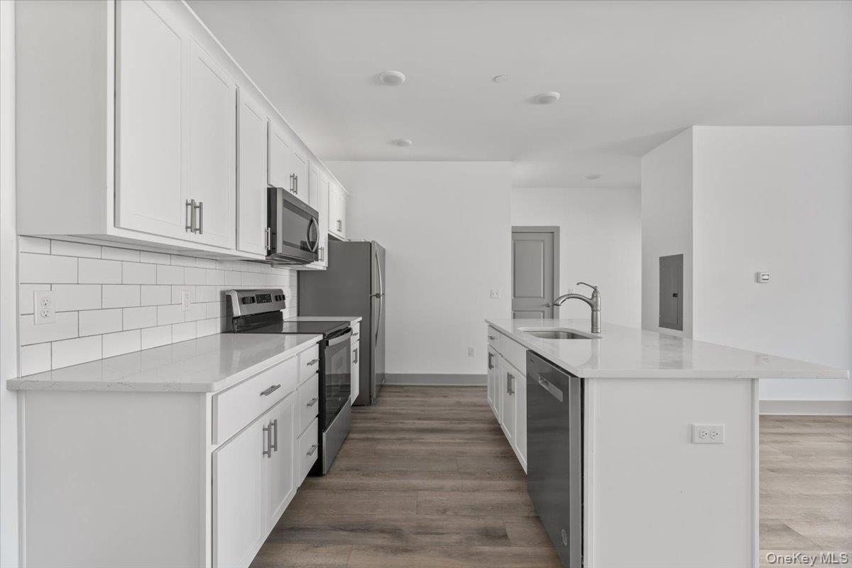 75 Forester Avenue, Unit 232 photo 2