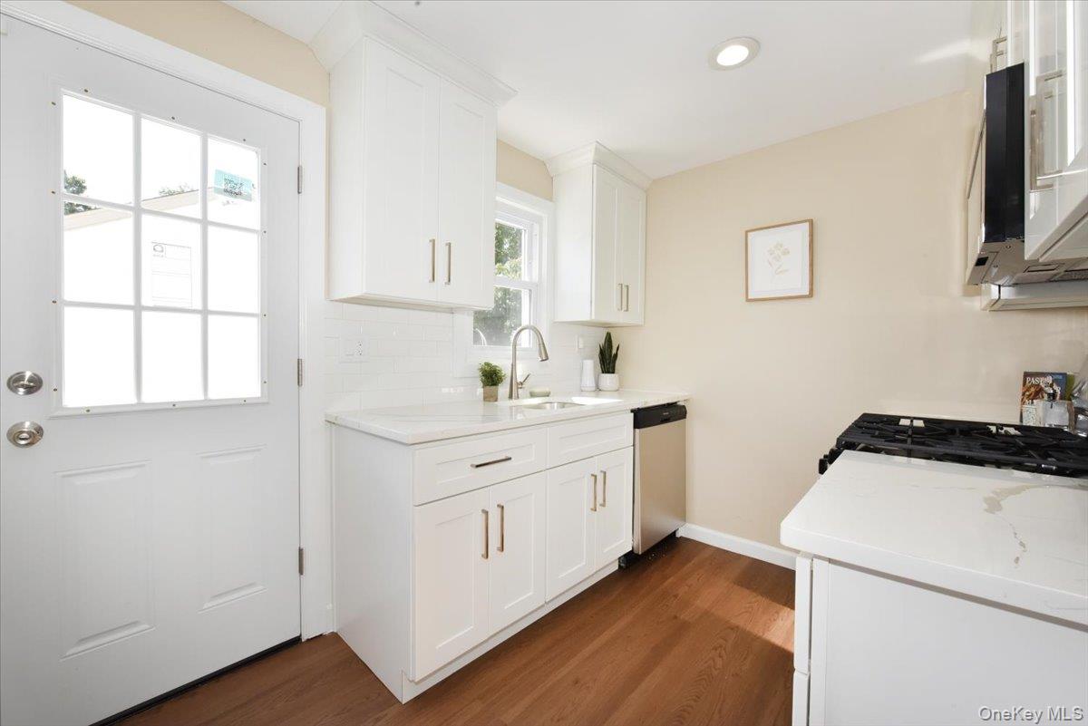11 Grant Street – For Sale photo 11